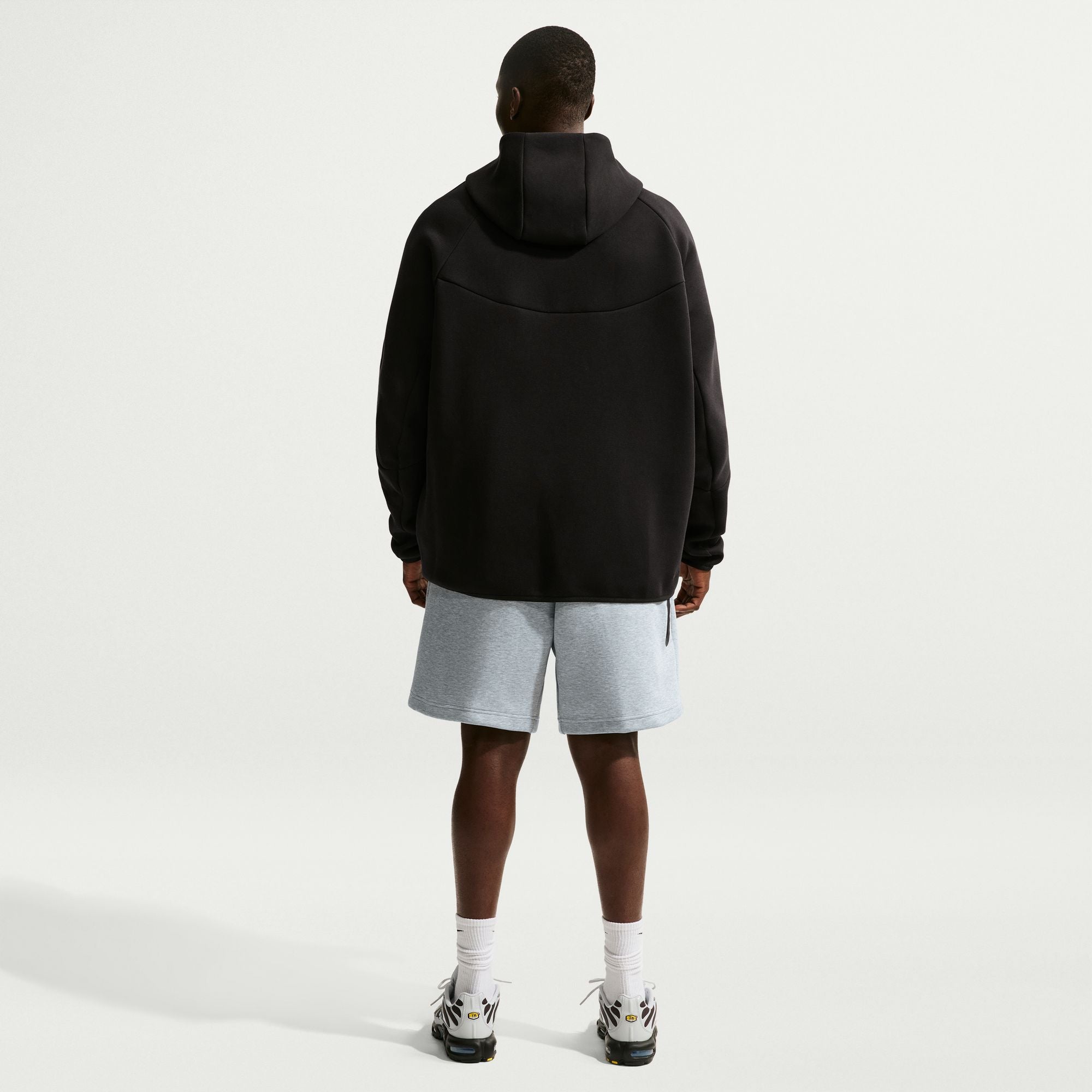TECH FLEECE מכנסיים קצרים