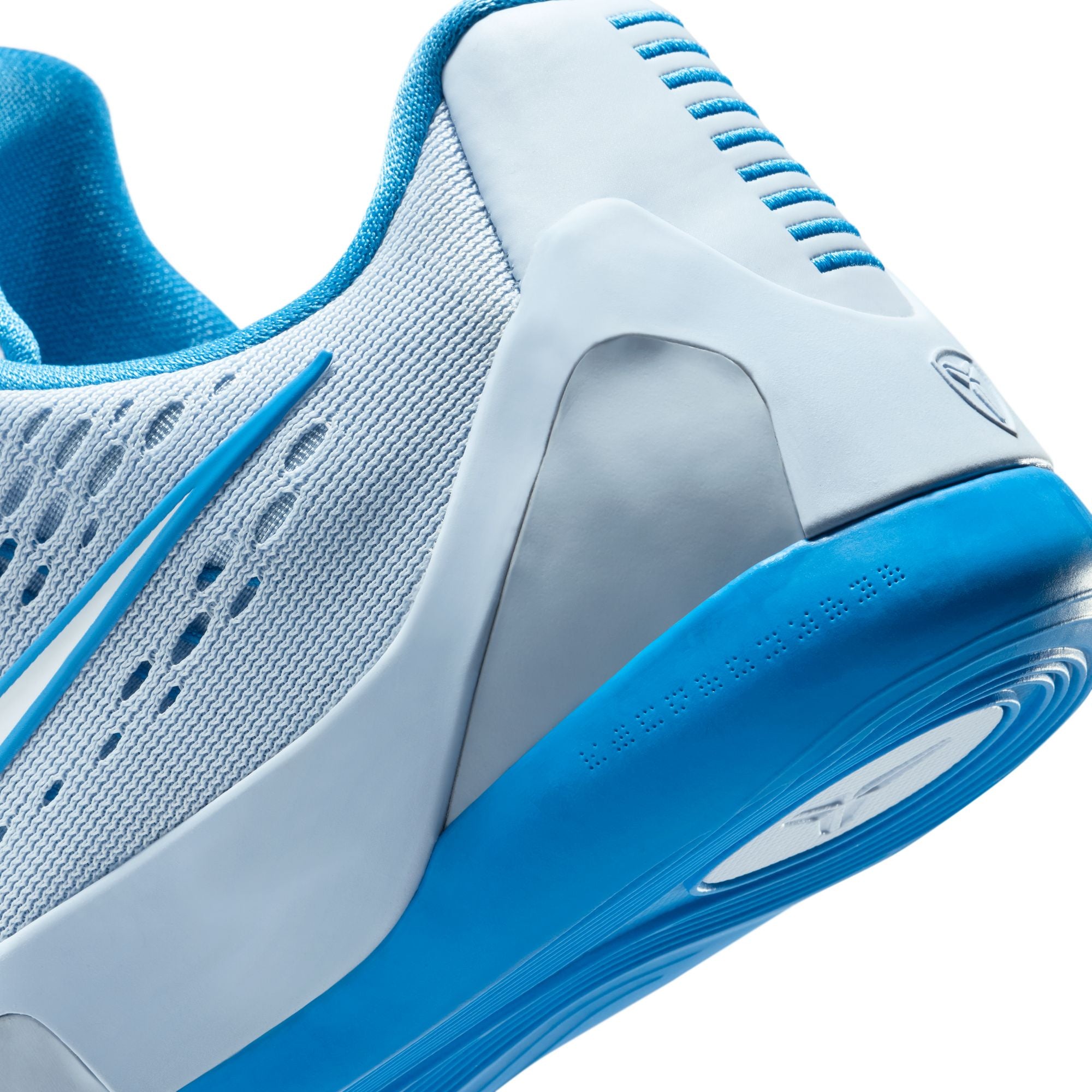 KOBE 9 LOW EM נעלי כדורסל