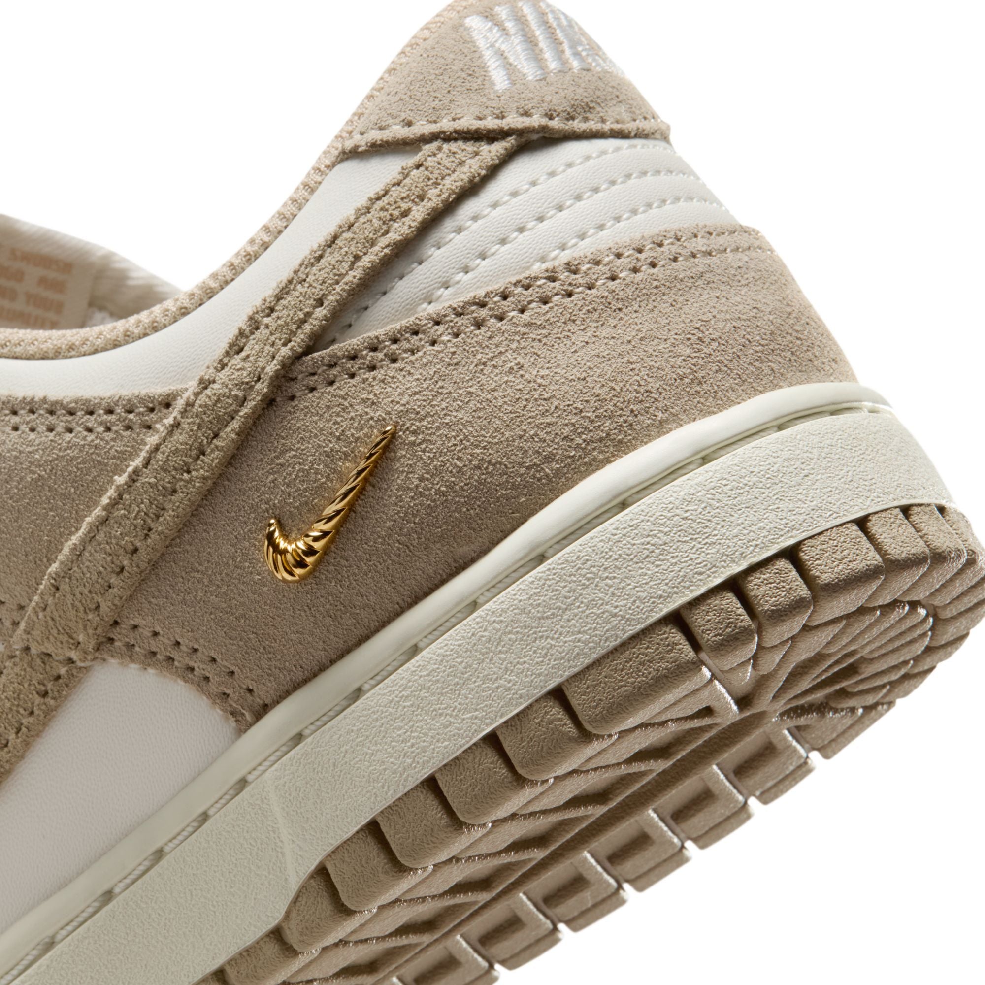 DUNK LOW סניקרס