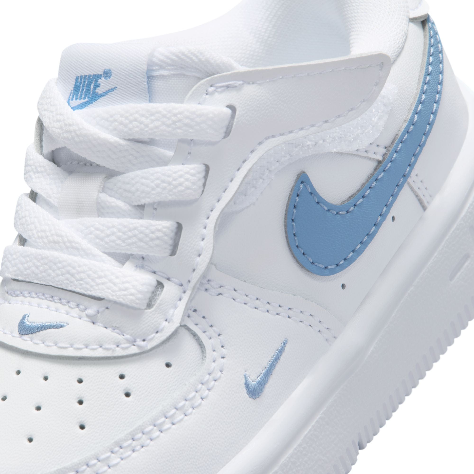 FORCE 1 LOW EASYON סניקרס