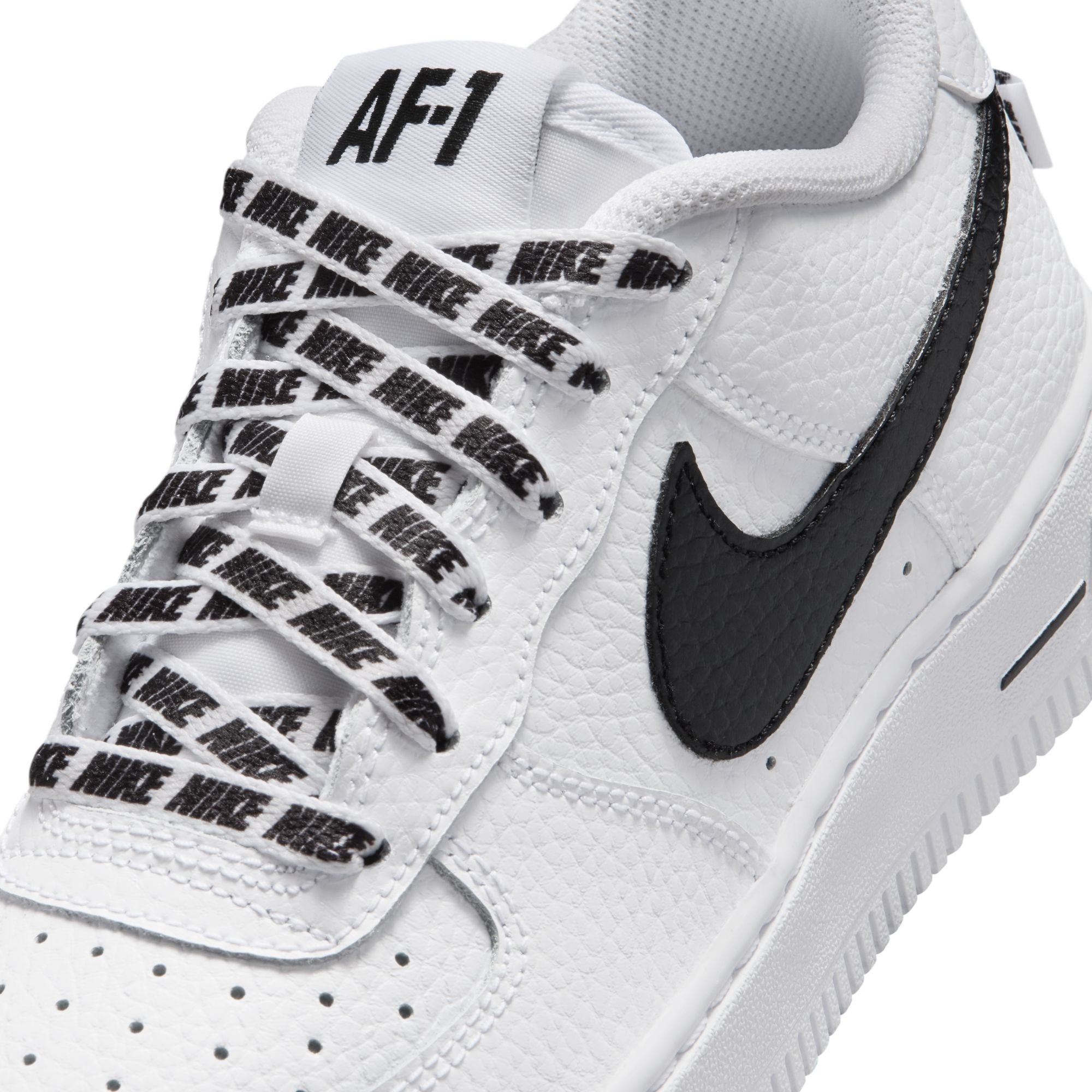 AIR FORCE 1 LOW סניקרס