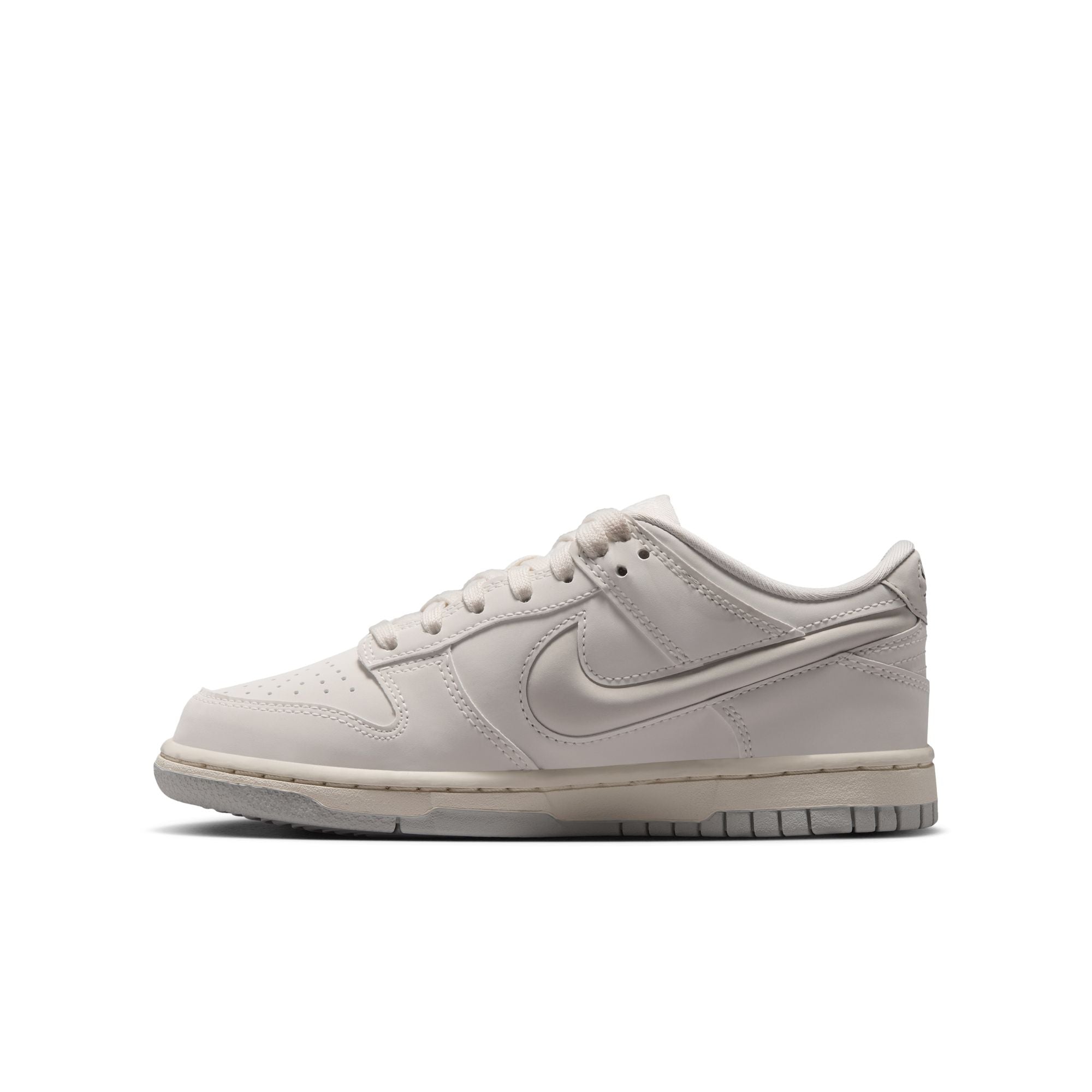 NIKE DUNK LOW LV8 סניקרס