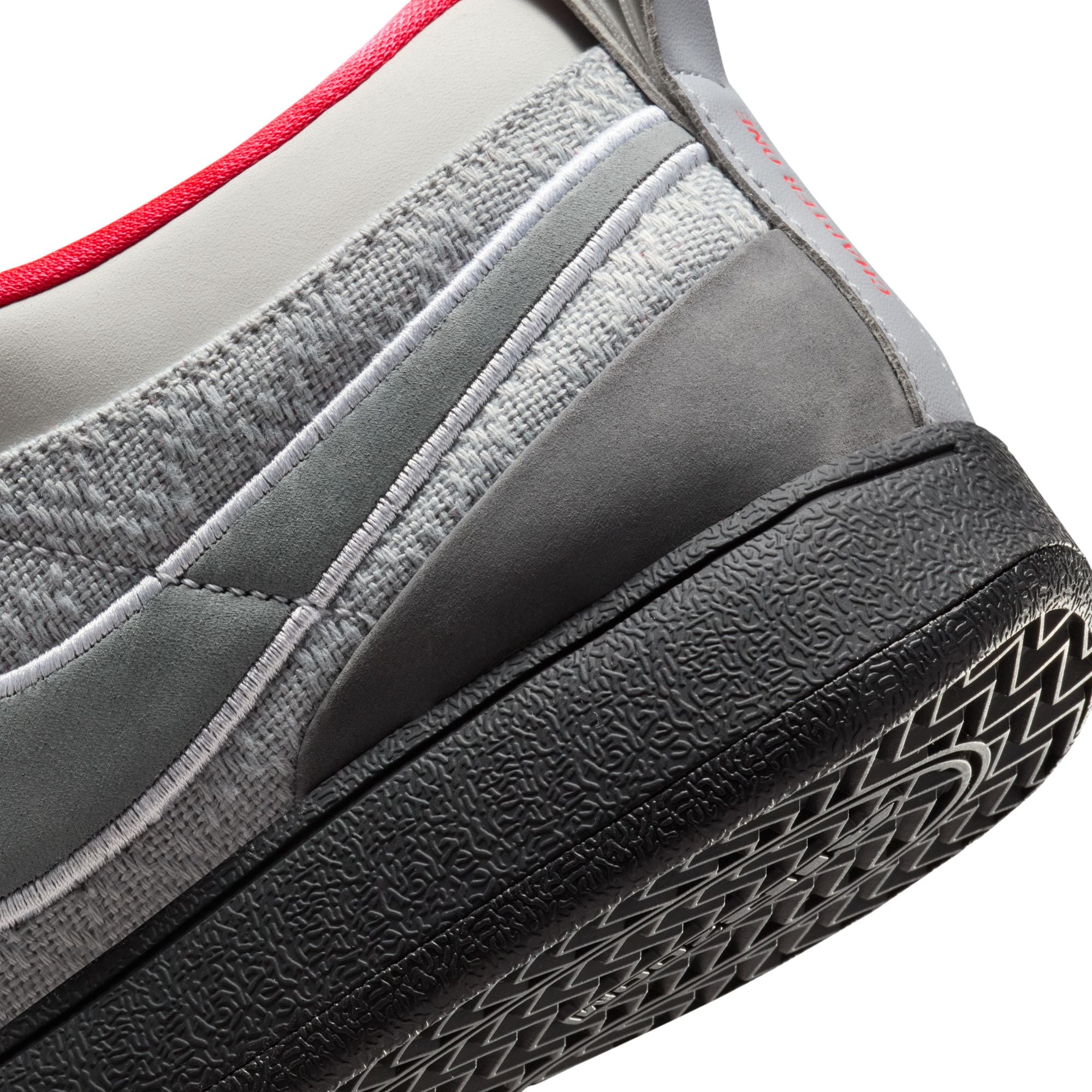 BOOK 1 95 נעלי כדורסל