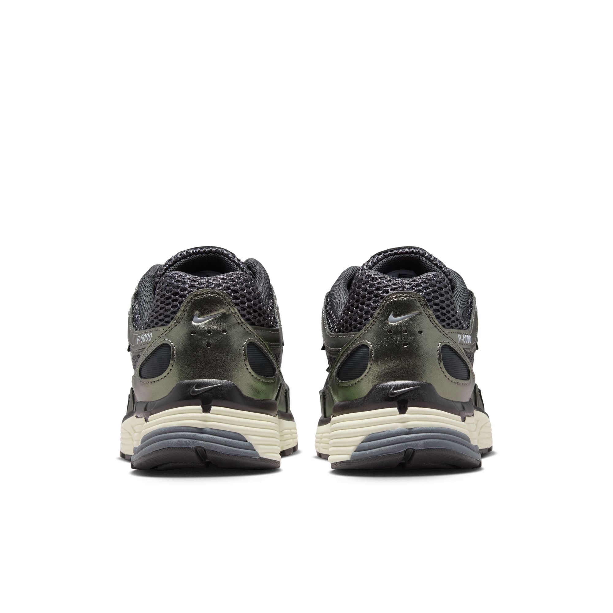NIKE P-6000 סניקרס