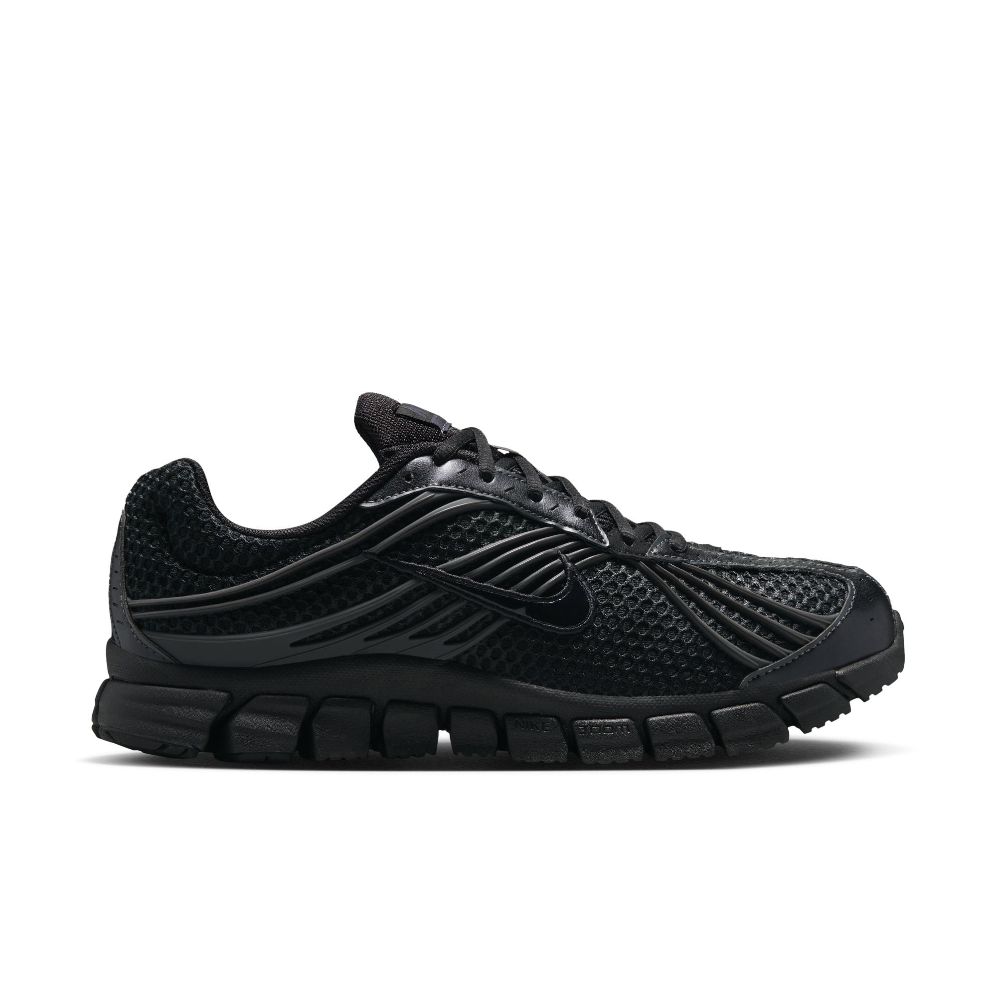 ZOOM SKYLON 11 סניקרס