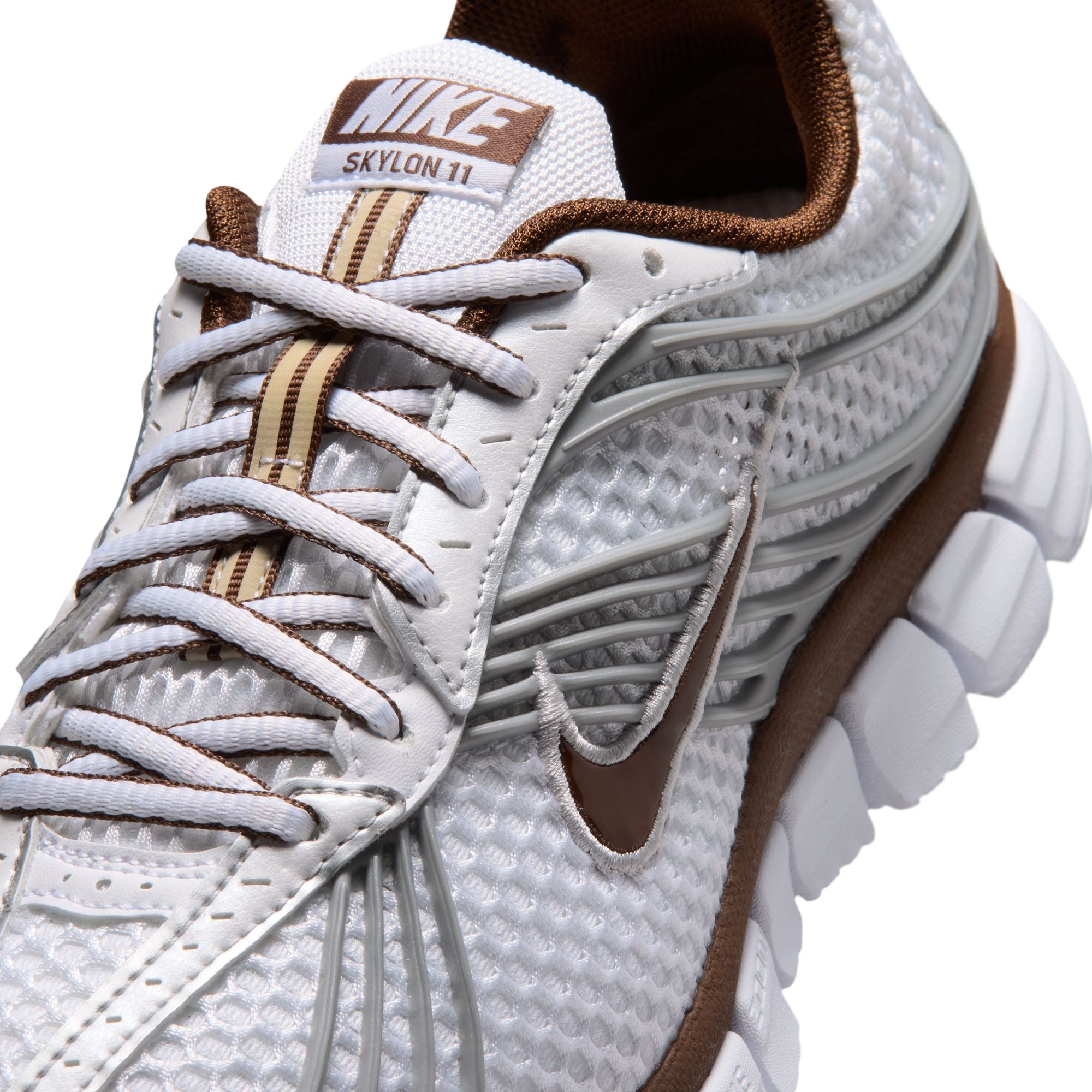 Zoom Skylon 11 סניקרס