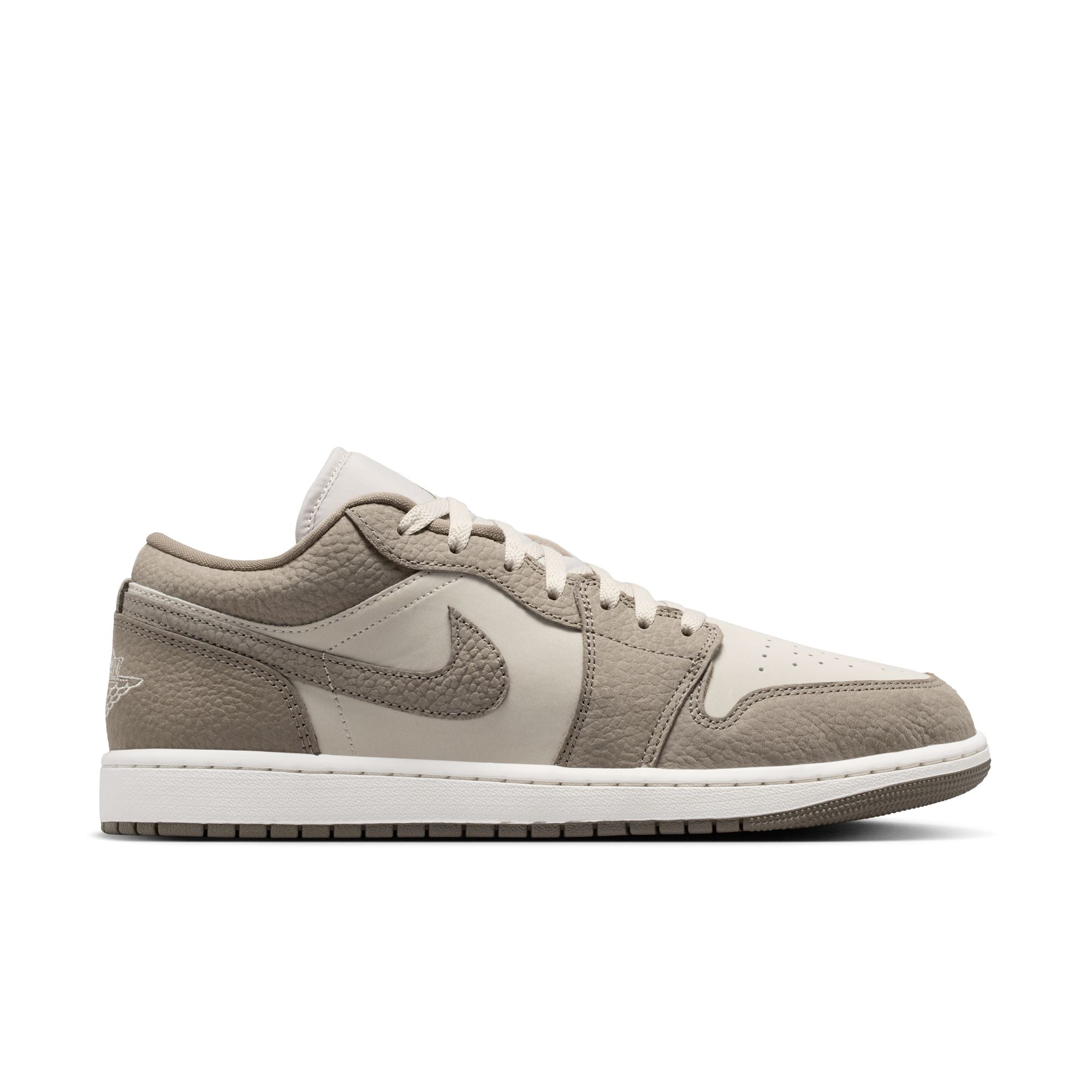 AIR JORDAN 1 LOW סניקרס