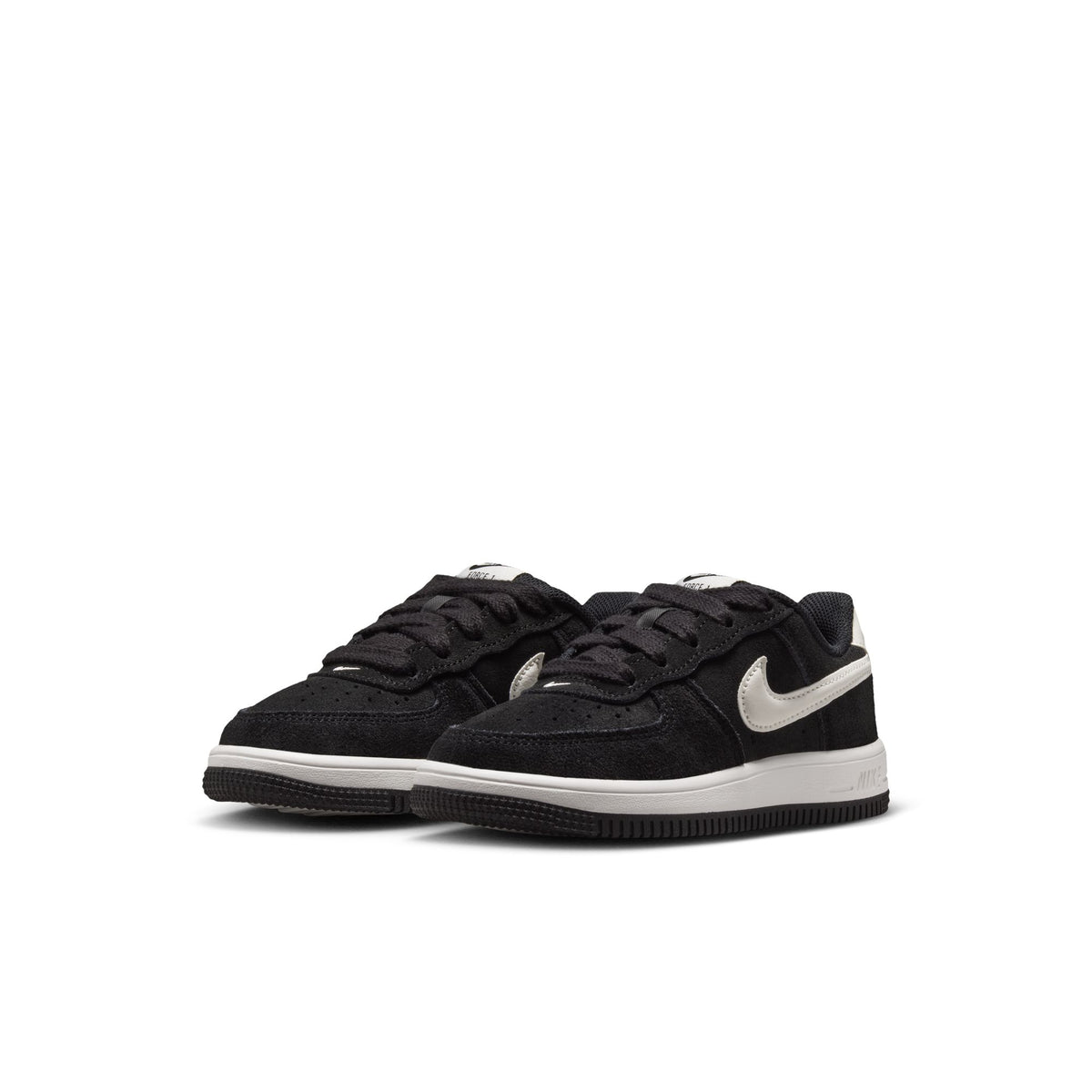 FORCE 1 LOW סניקרס