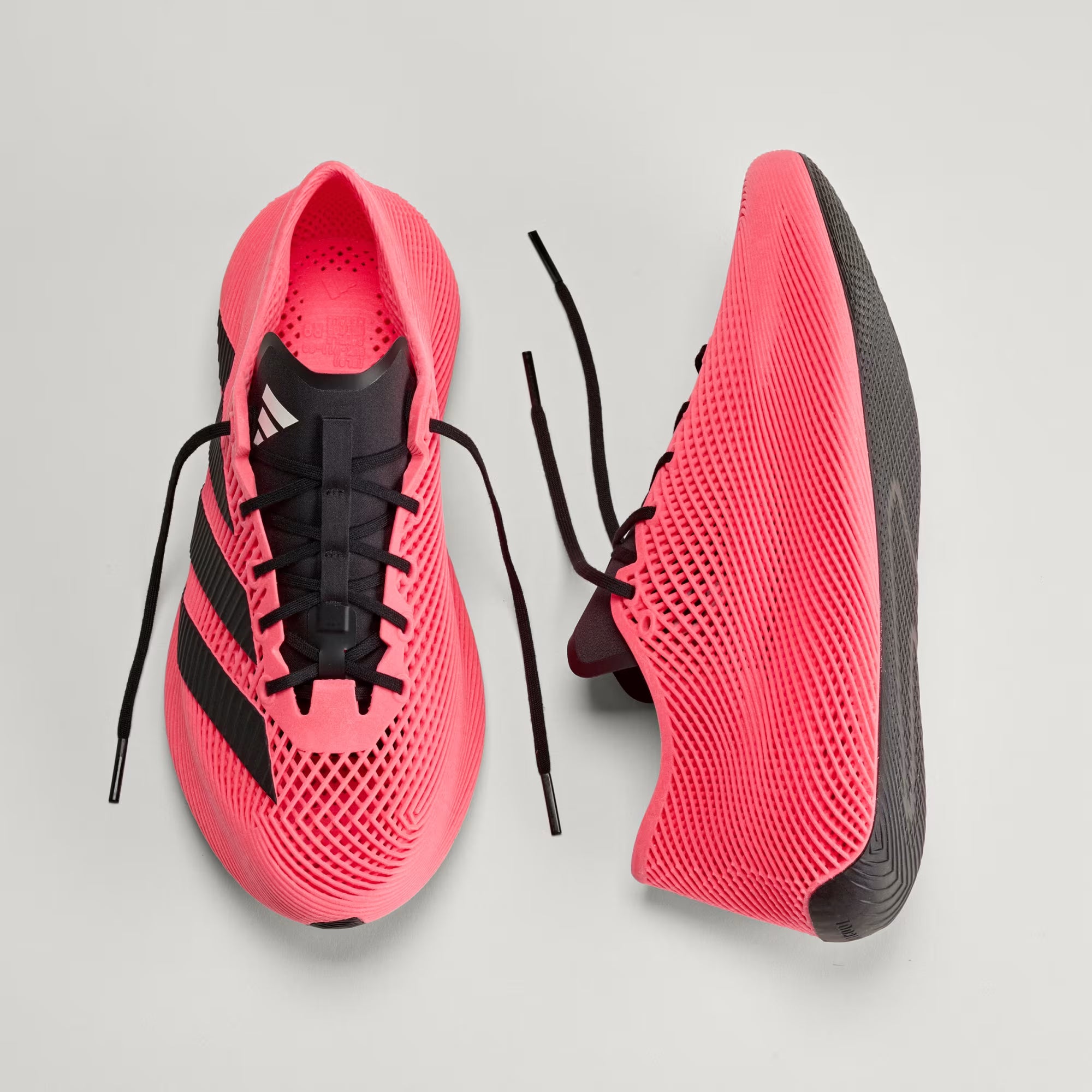 CLIMACOOL LACED SOLID STRIPES סניקרס
