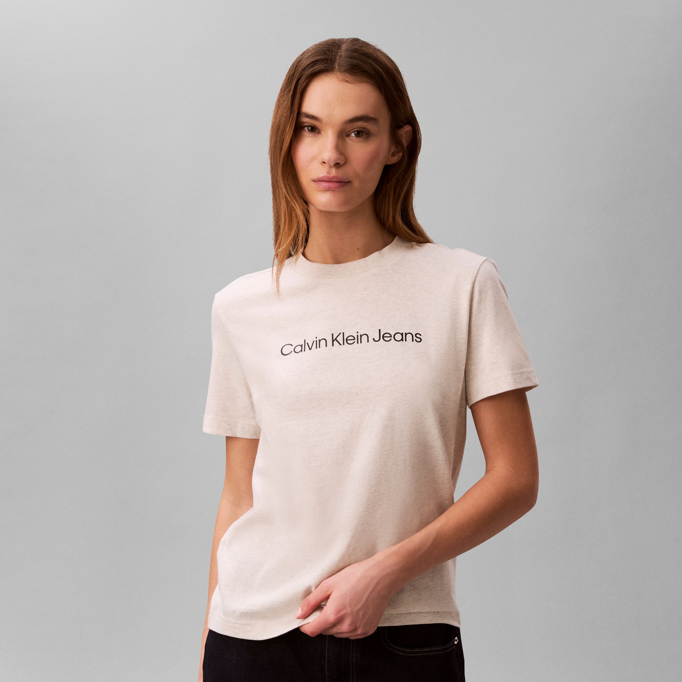 A- INST. LOGO CLASSIC TEE SS טישרט