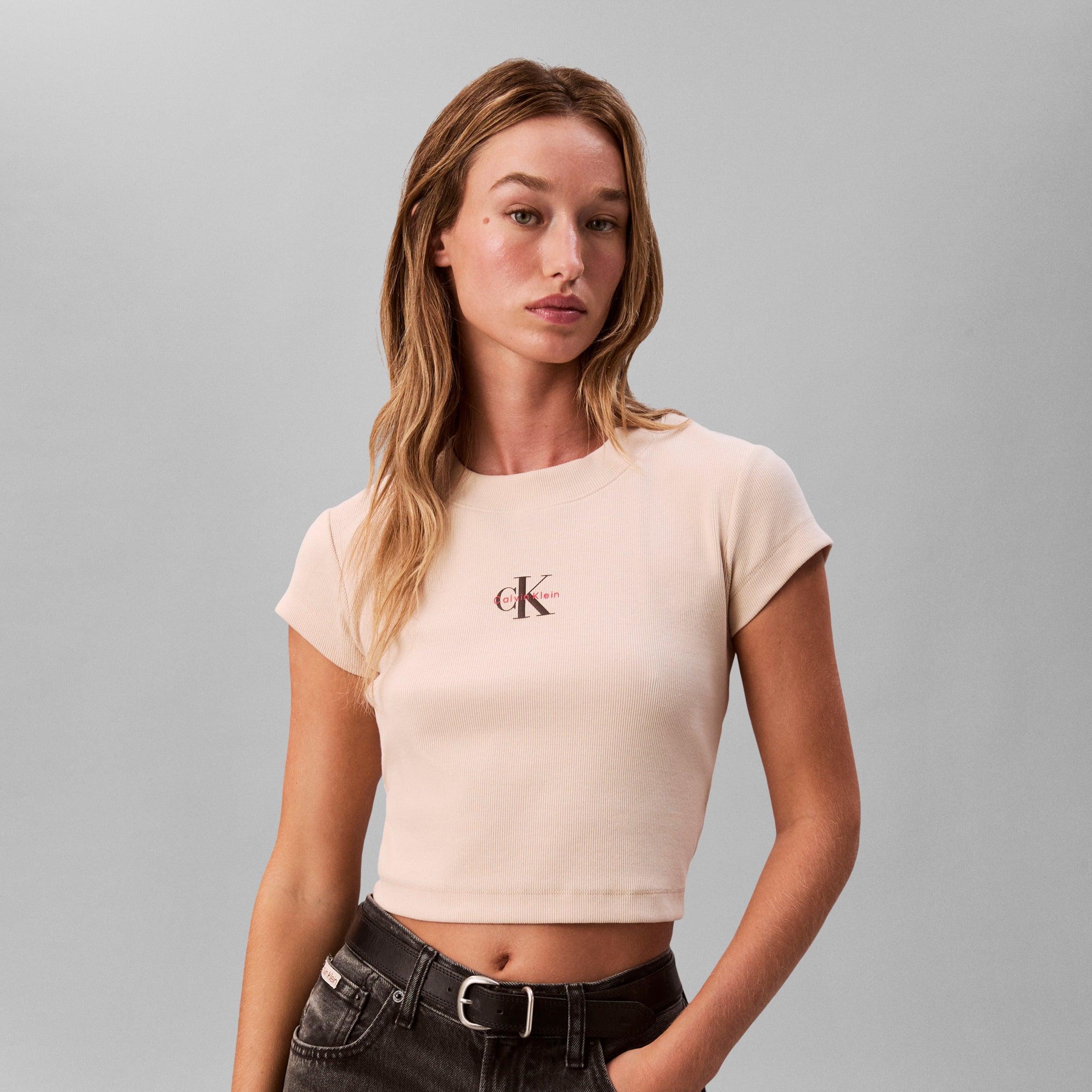 A- MONOGRAM BABY TEE טישרט