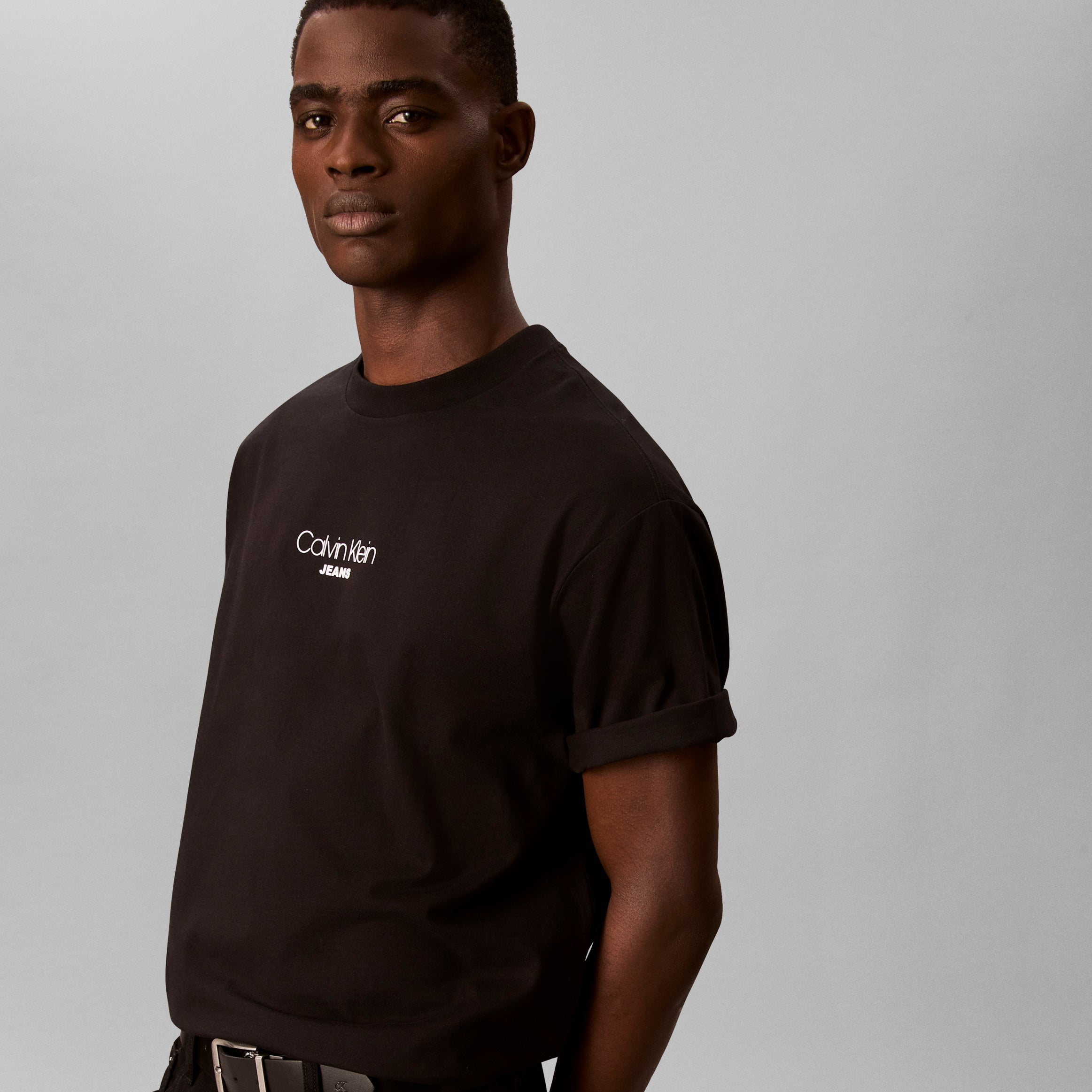 SS 16S RLXD FIT CKJ GRAPHIC TE טישרט