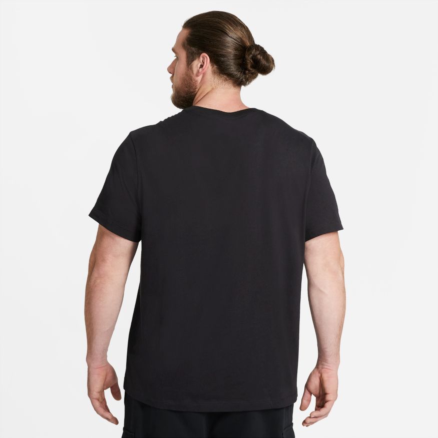 NIKE | Sportswear Club חולצת טי שירט | FOOT LOCKER