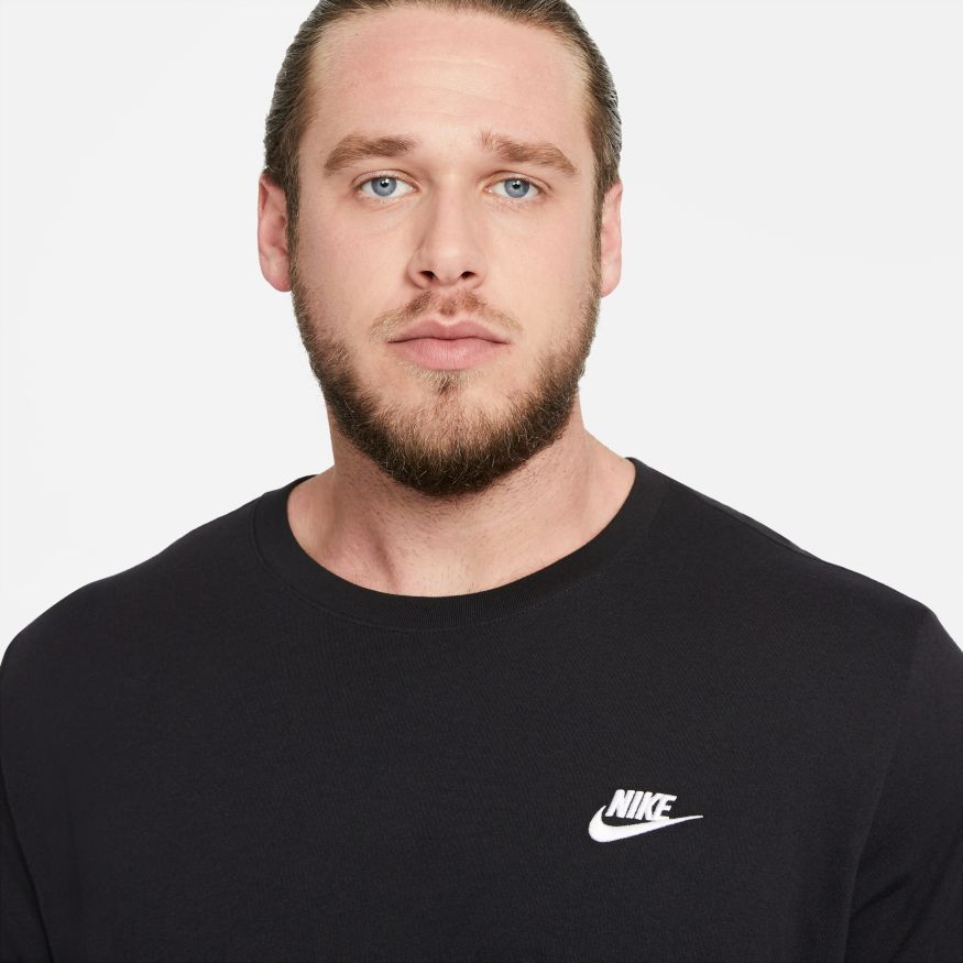 NIKE | Sportswear Club חולצת טי שירט | FOOT LOCKER