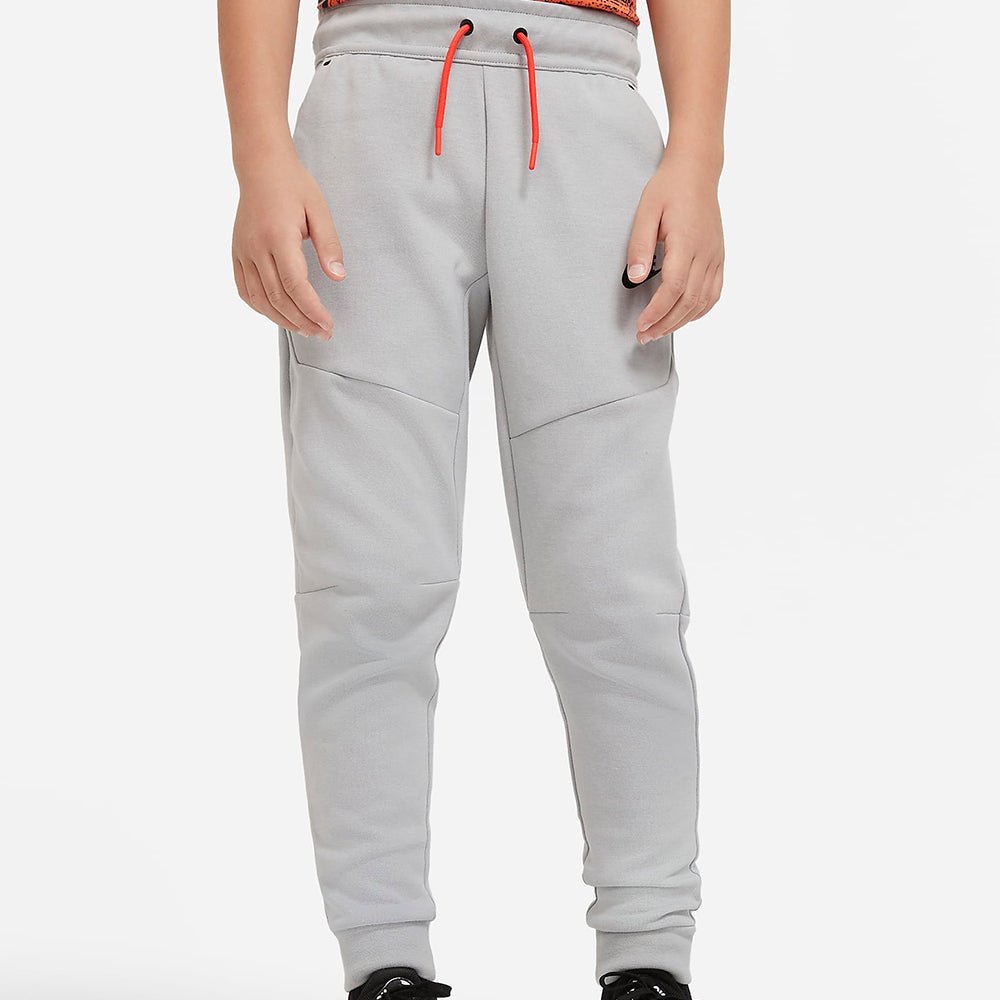 | SPORTSWEAR TECH מכנסי טרנינג | FOOT LOCKER