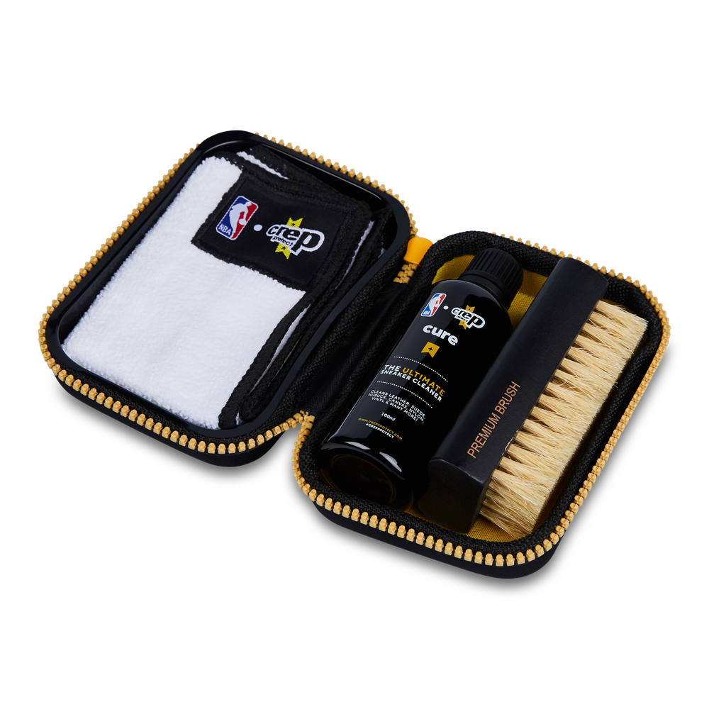 | Protect x NBA Cure מארז נסיעות | FOOT LOCKER