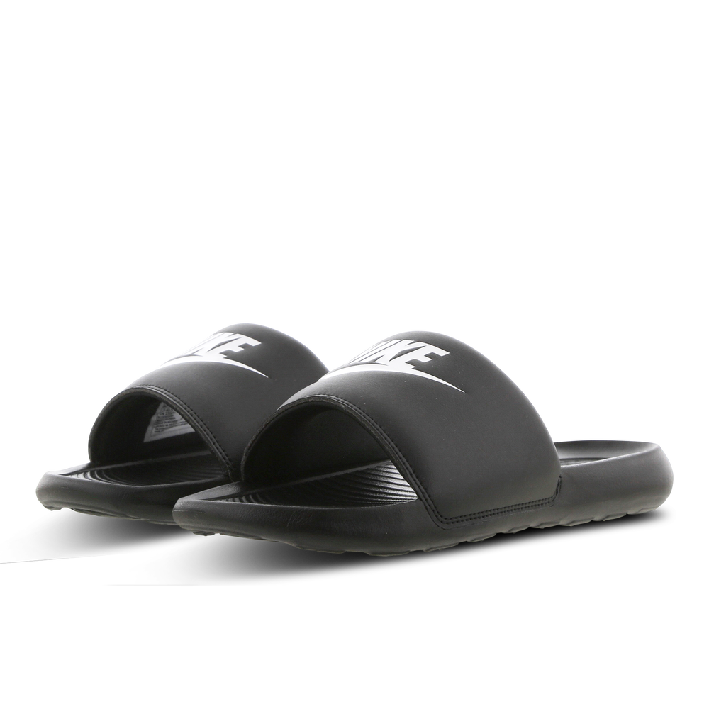 NIKE | VICTORI ONE SLIDE כפכפים | FOOT LOCKER