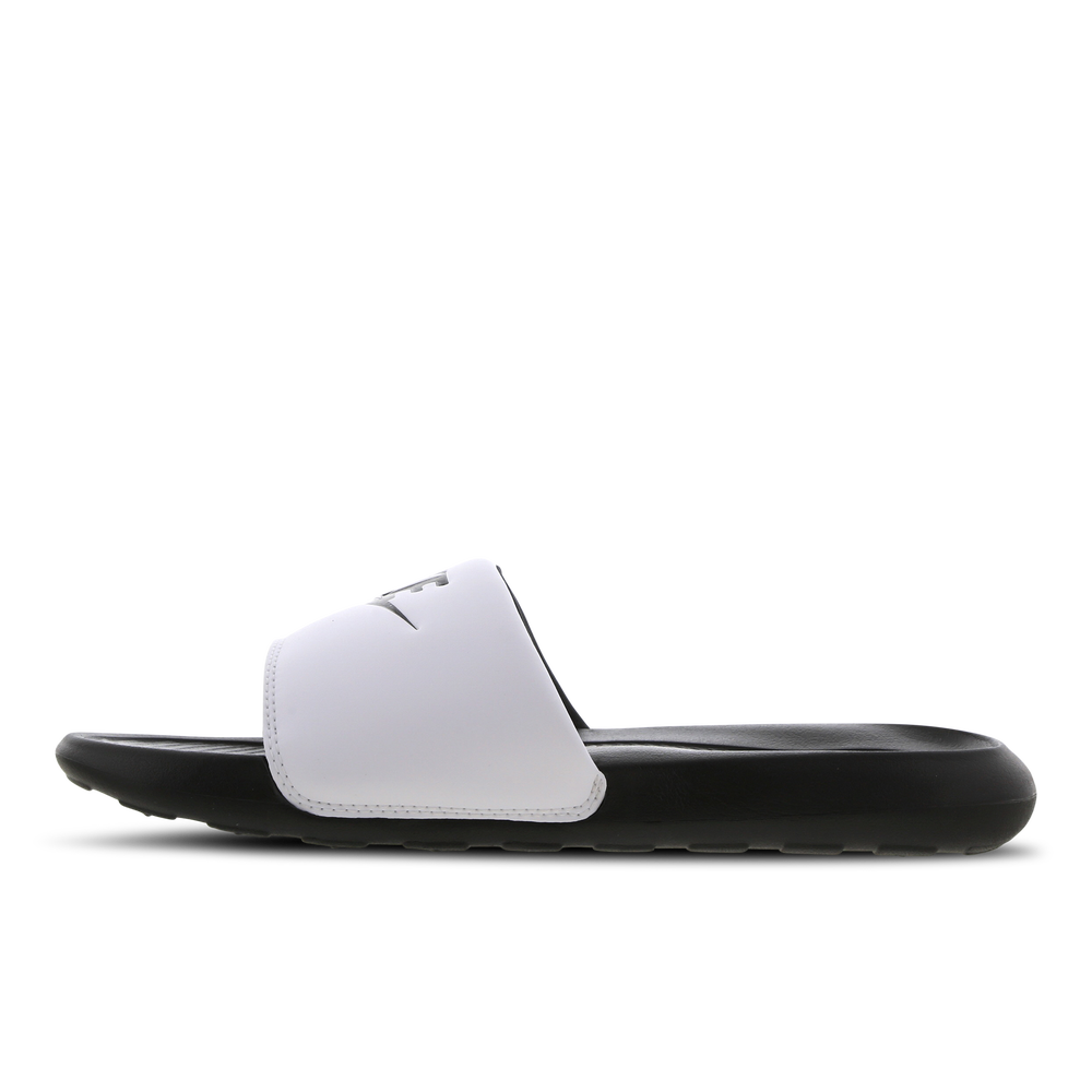 NIKE | VICTORI ONE SLIDE כפכפים | FOOT LOCKER