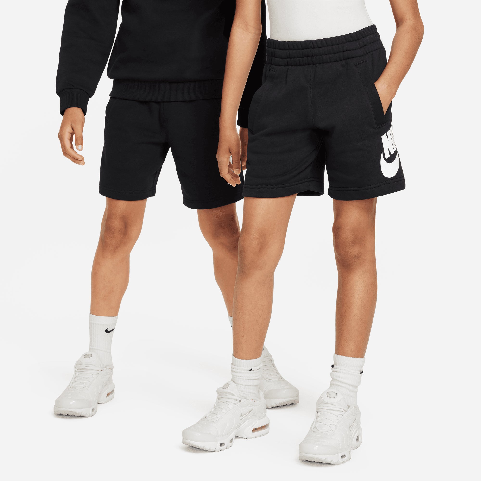 NIKE | SPORTSWEAR CLUB FLEECE מכנסיים קצרים ל | FOOT LOCKER