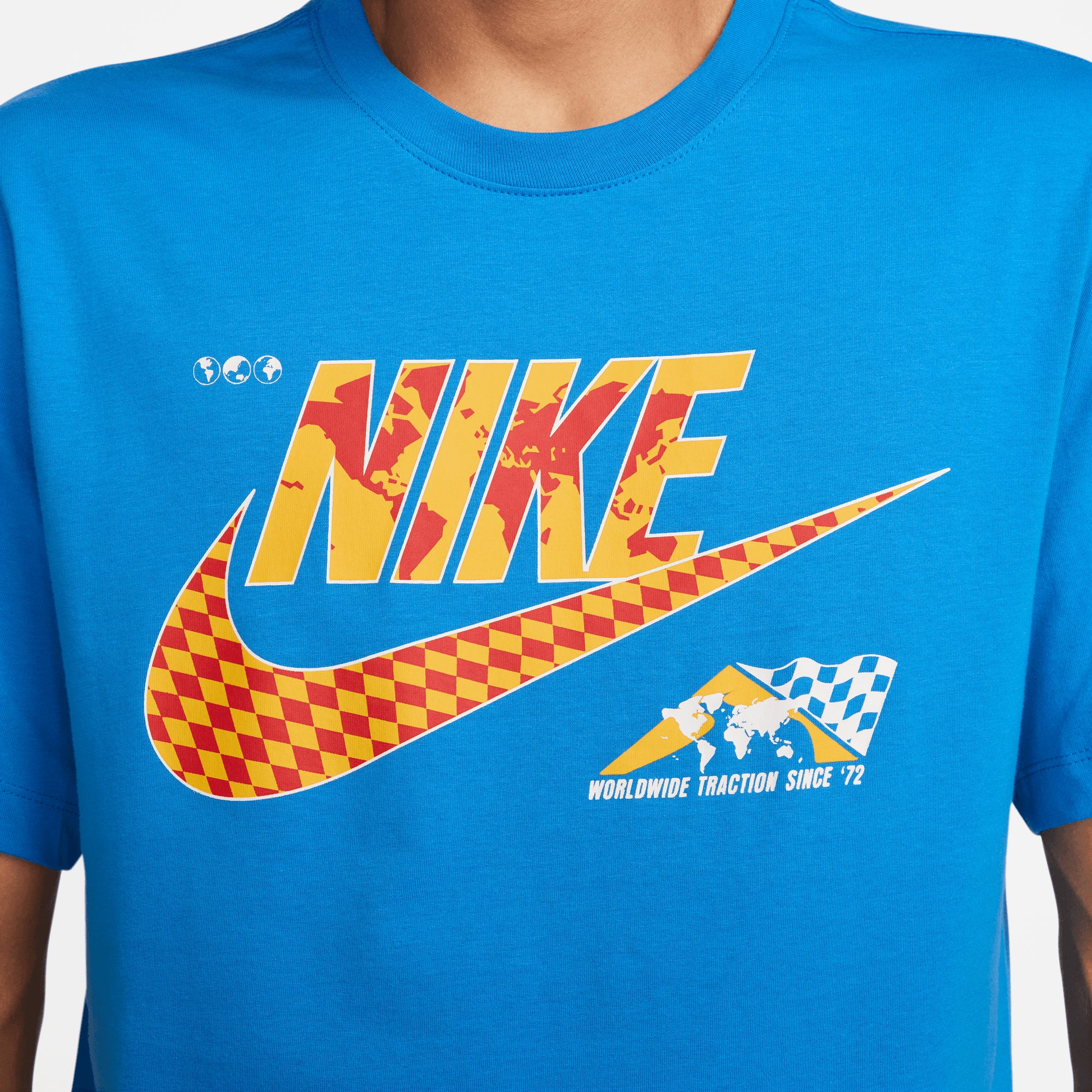 NIKE | SPORTSWEAR 1972 טישרט | FOOT LOCKER