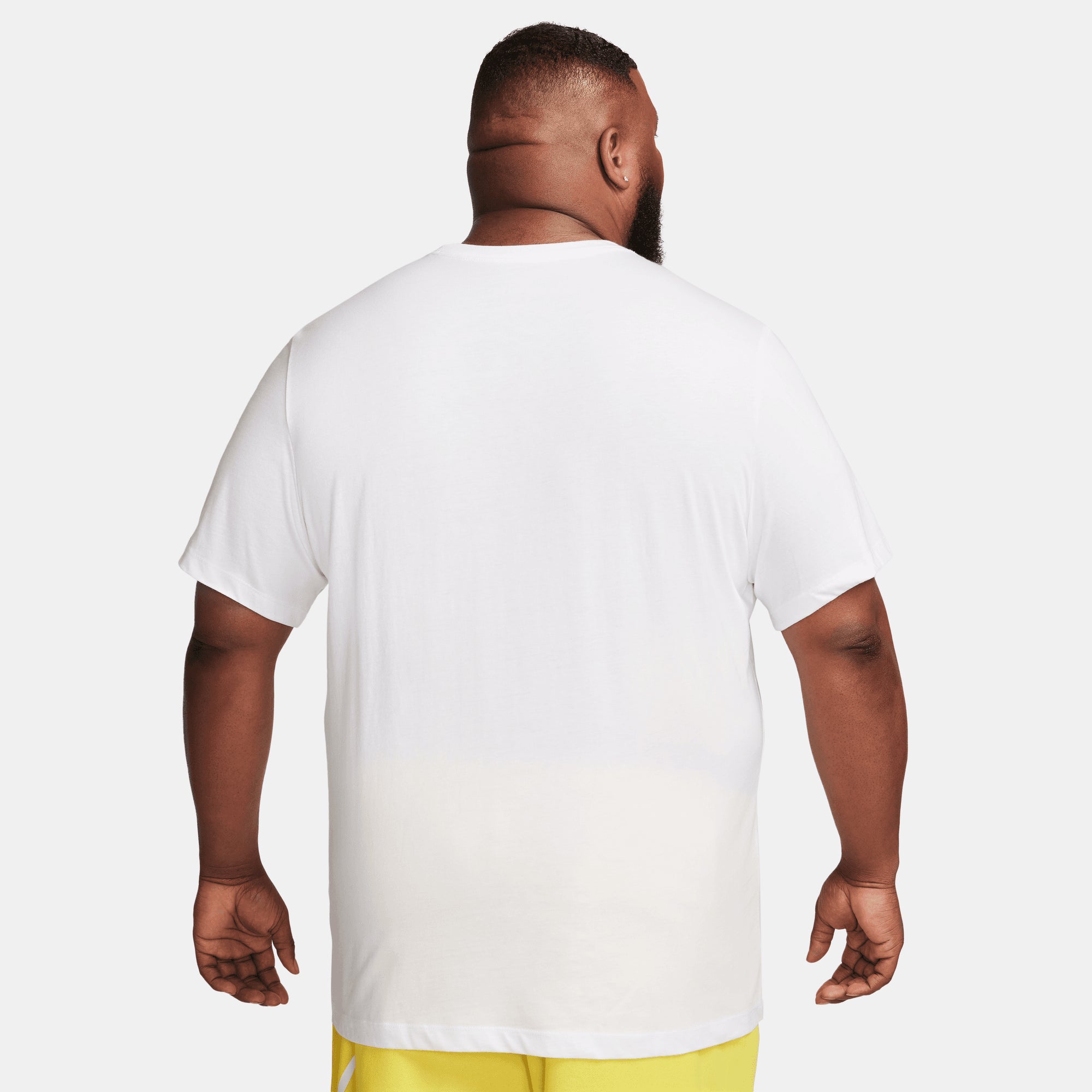 NIKE | SPORTSWEAR BRANDRIFF טישרט | FOOT LOCKER