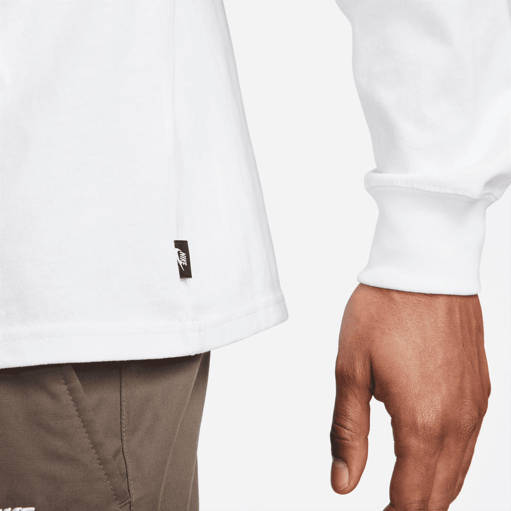 NIKE | SPORTSWEAR PREMIUM ESSENTIALS טישרט | FOOT LOCKER