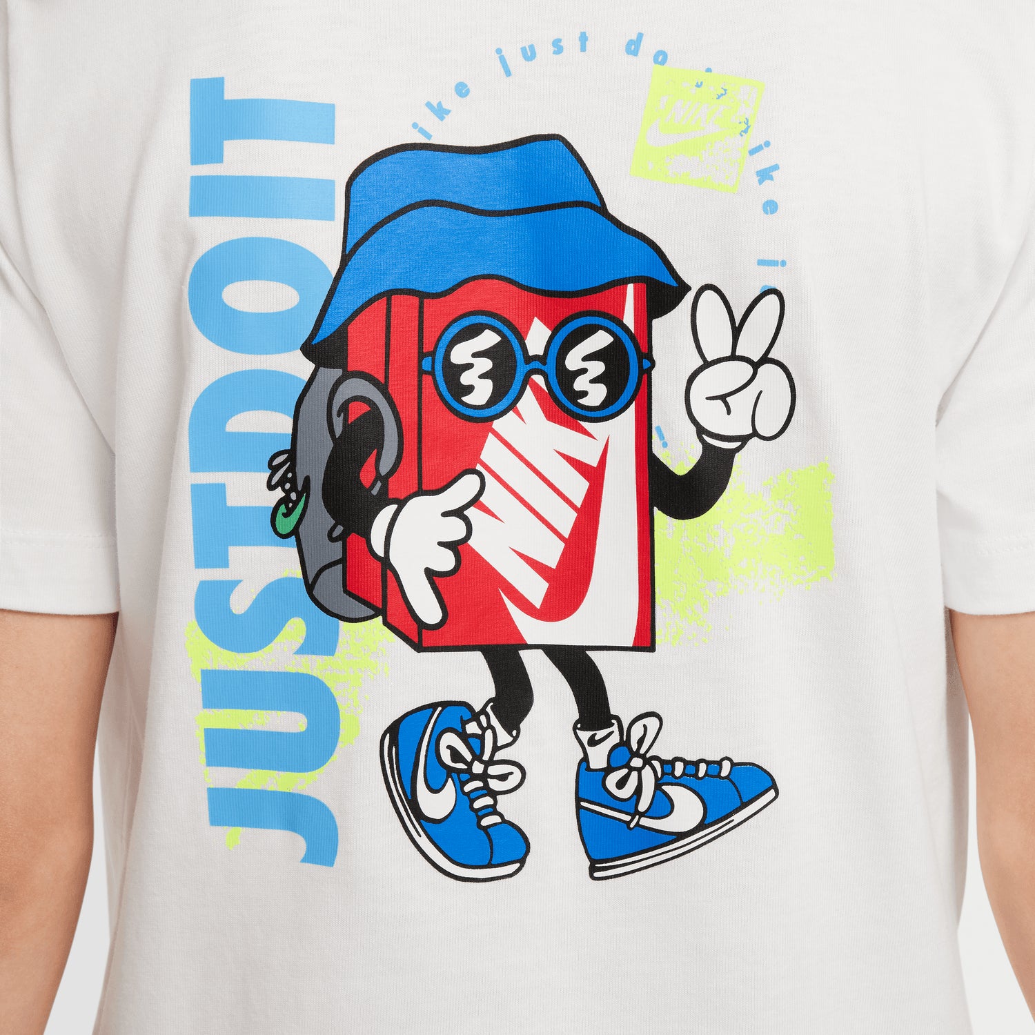 NIKE | SPORTSWEAR טישרט ל | FOOT LOCKER