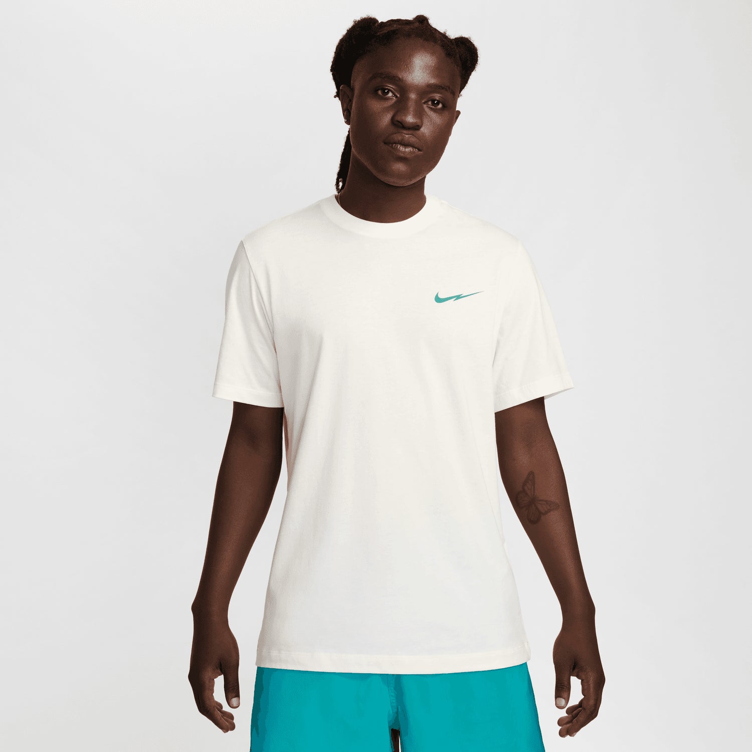 NIKE | SPORTSWEAR N טישרט | FOOT LOCKER