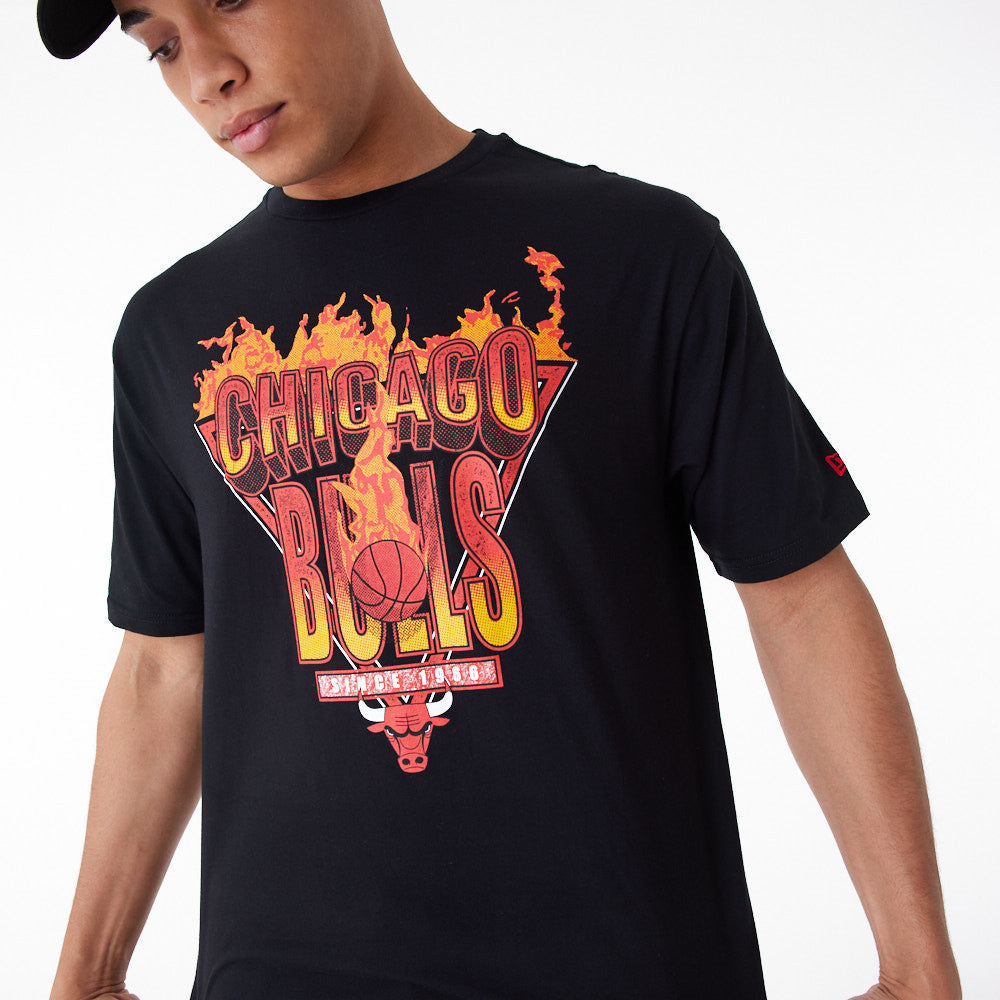 NEW ERA | NBA GRAPHIC BULLS טישרט | FOOT LOCKER