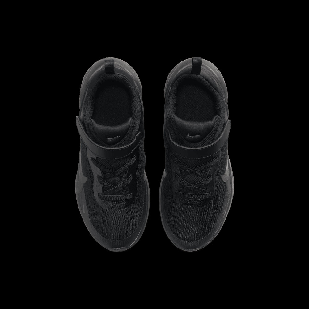 NIKE | REVOLUTION 7 סניקרס | FOOT LOCKER