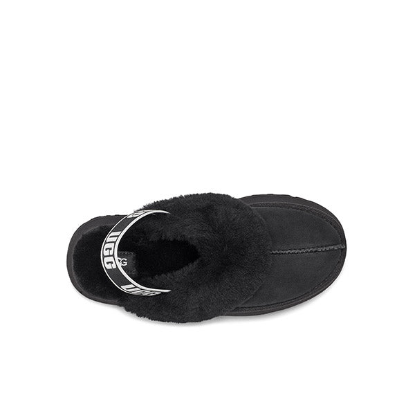 UGG | FUNKETTE סנדלי פרווה | FOOT LOCKER