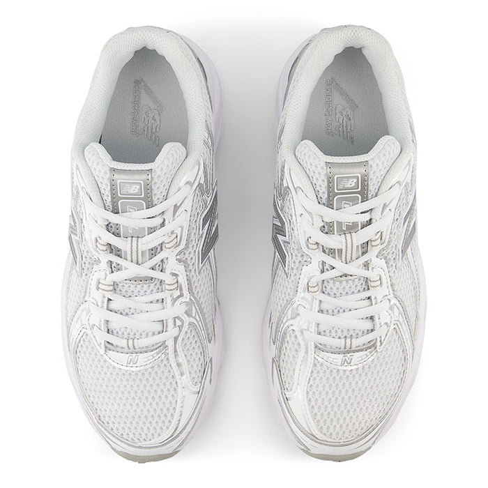 | 740 סניקרס | FOOT LOCKER