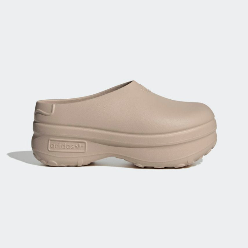 | ADIFOM STAN MULE כפכפים | FOOT LOCKER