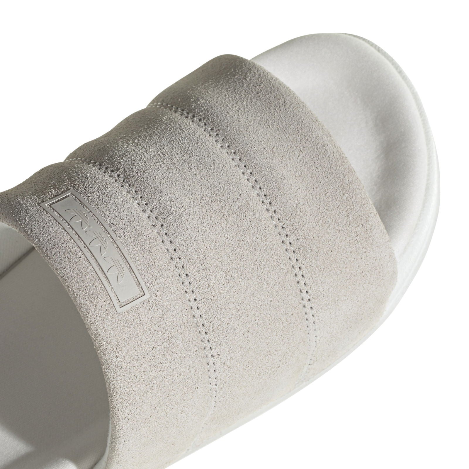 ADIDAS | ADILETTE ESSENTIAL כפכפי סלייד | FOOT LOCKER