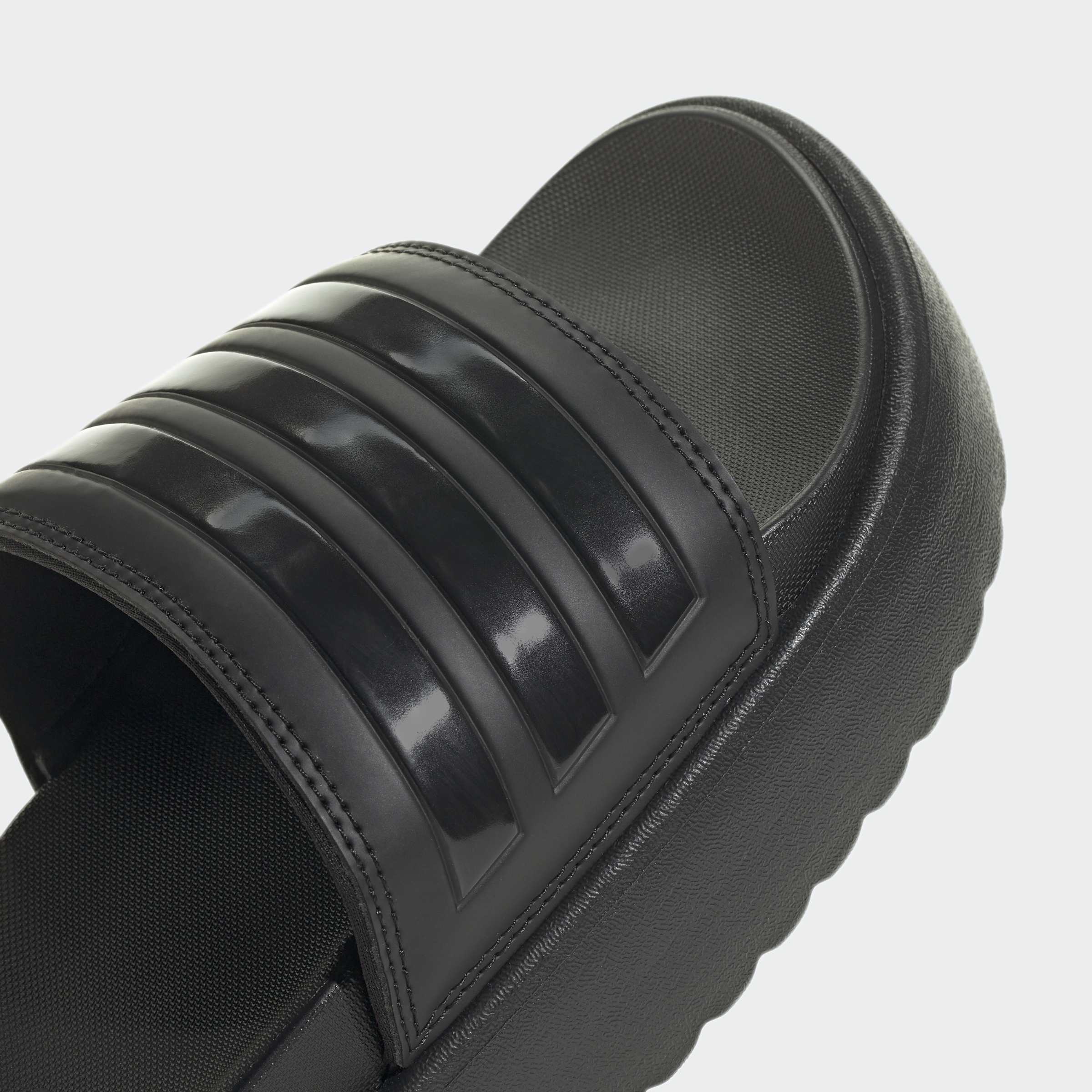 ADILETTE PLATFORM כפכפי