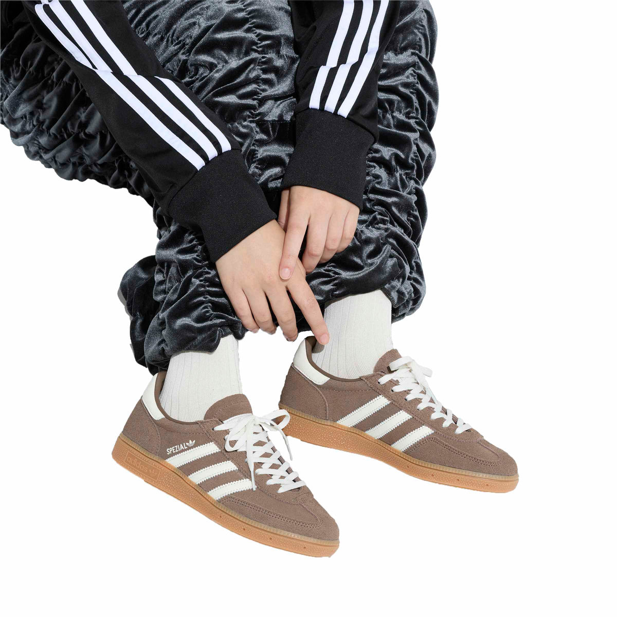 HANDBALL SPEZIAL סניקרס