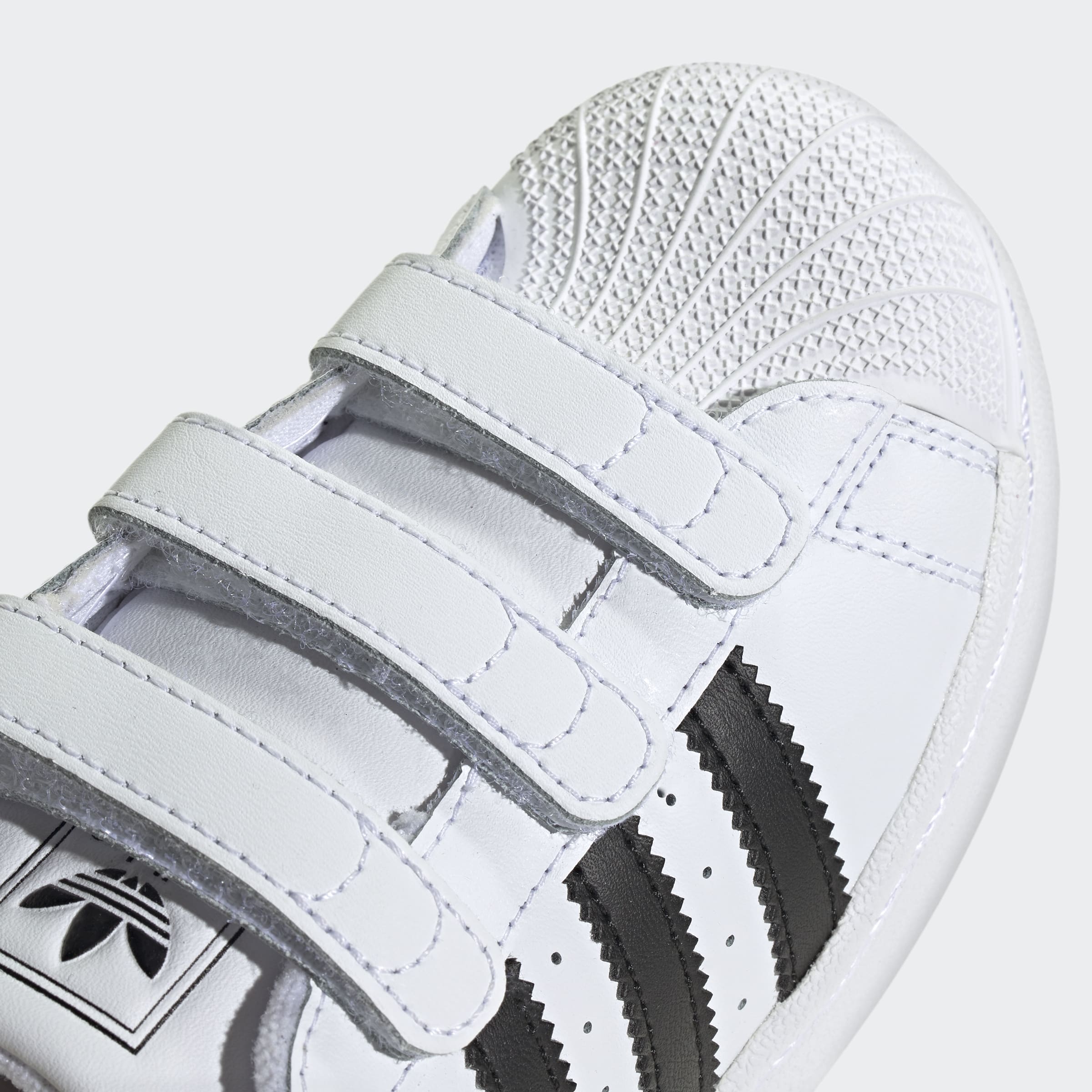 SUPERSTAR II סניקרס