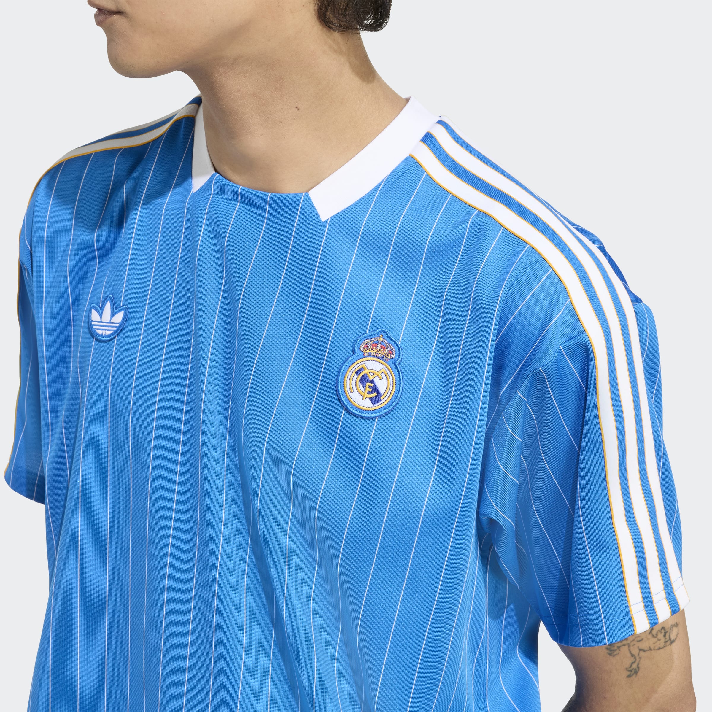 Real Madrid Terrace Icons טי שירט