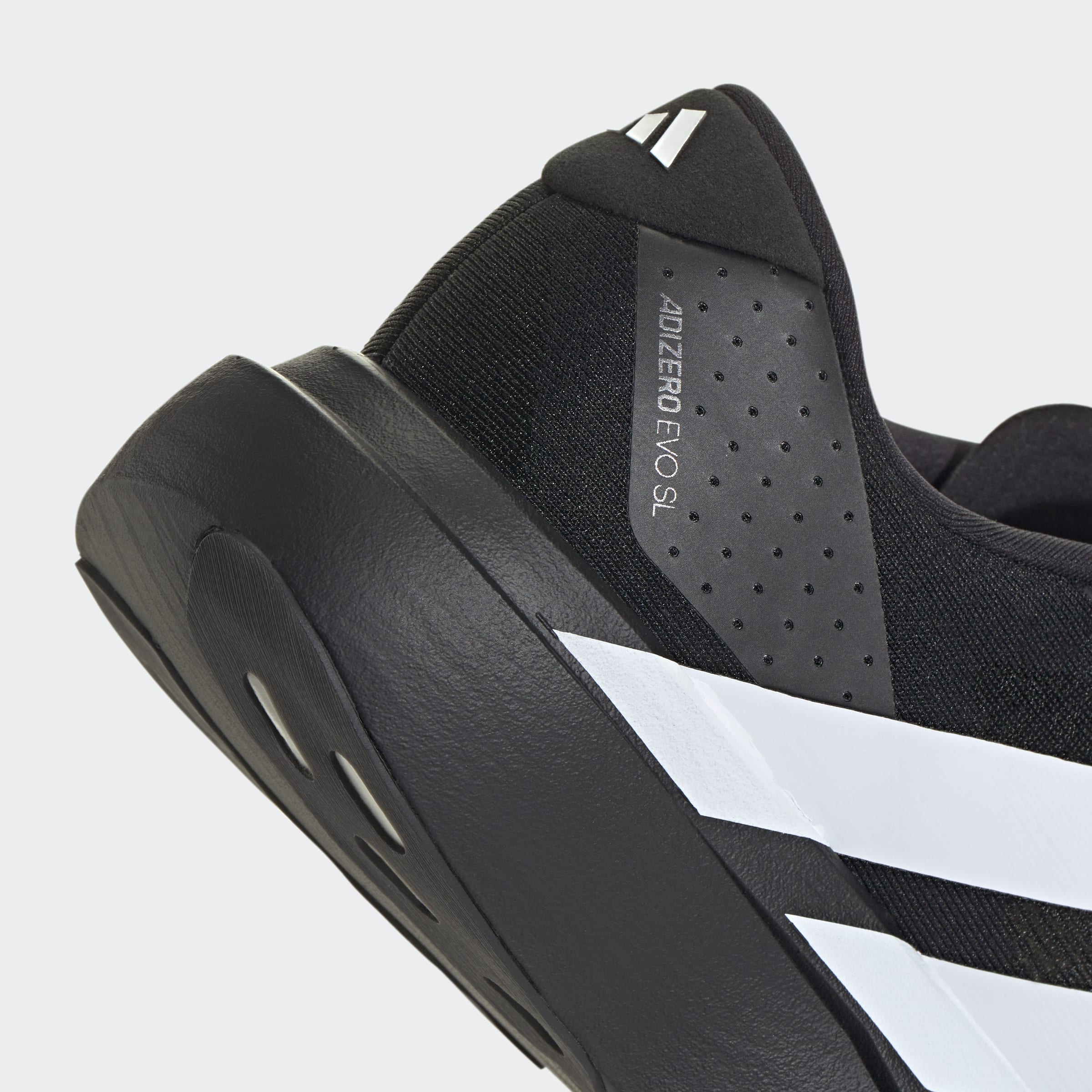 ADIZERO EVO סניקרס