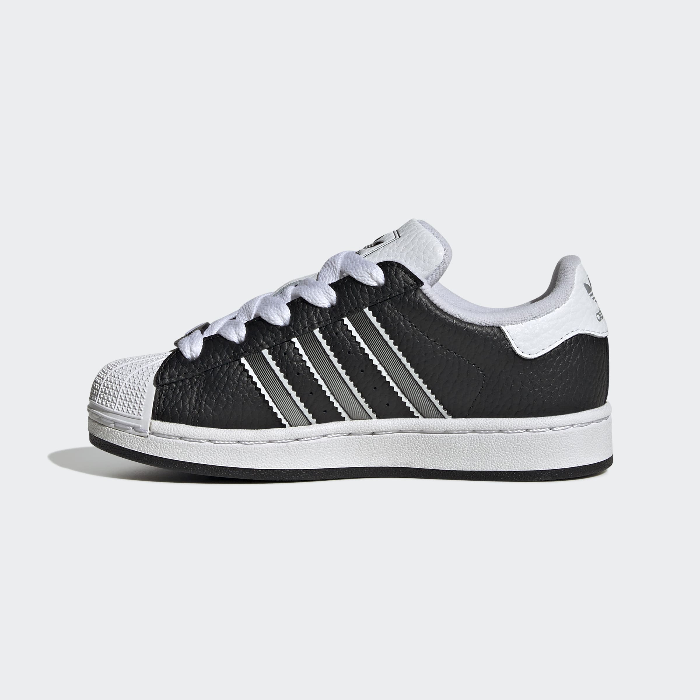 SUPERSTAR II סניקרס