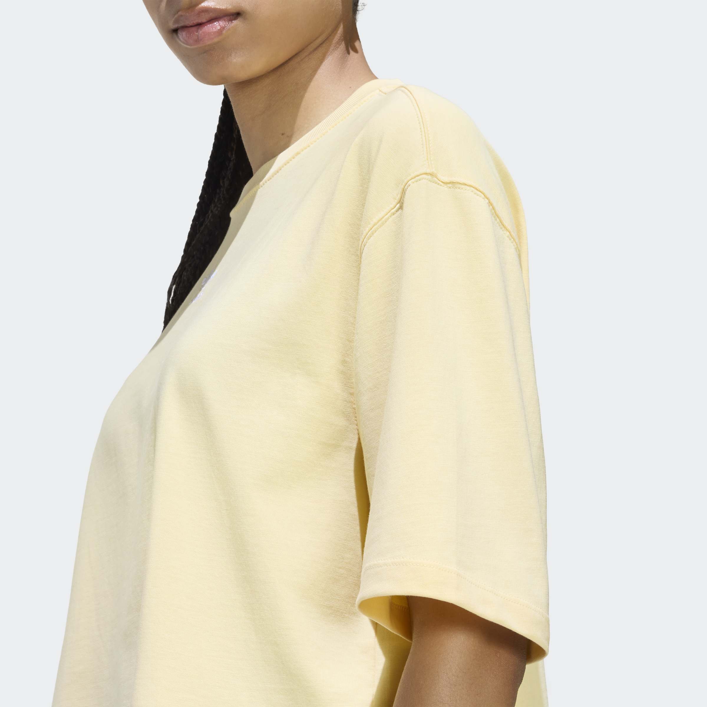 חולצת קרופ טי קצרה Essentials