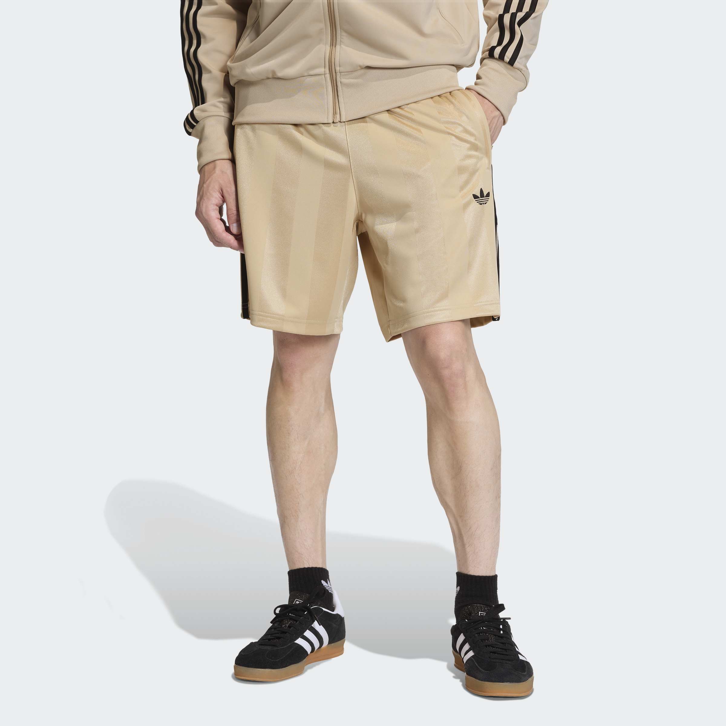 Stripes Loose Engineered מכנסיים קצרים
