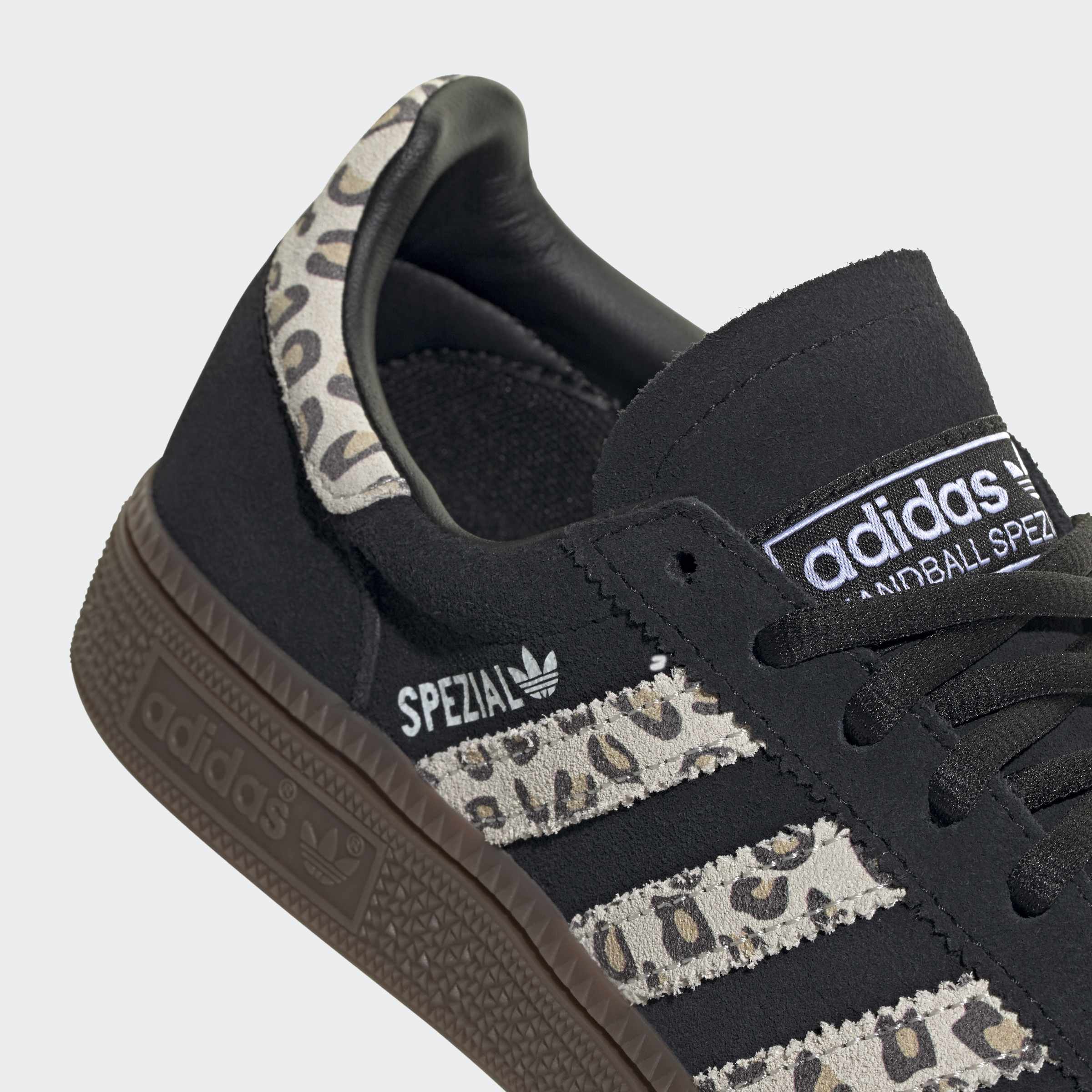 HANDBALL SPEZIAL סניקרס