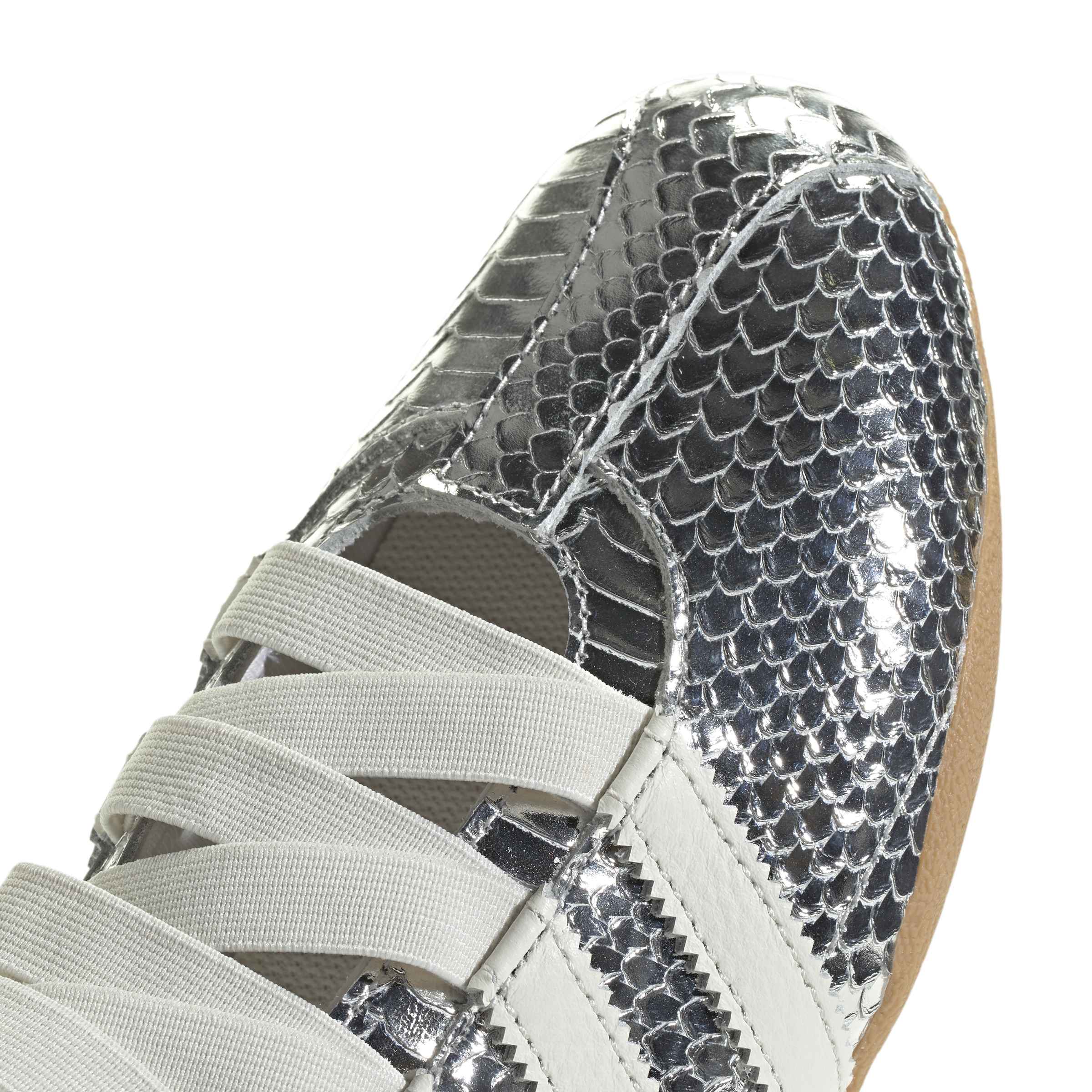 TOKYO MJ סניקרס