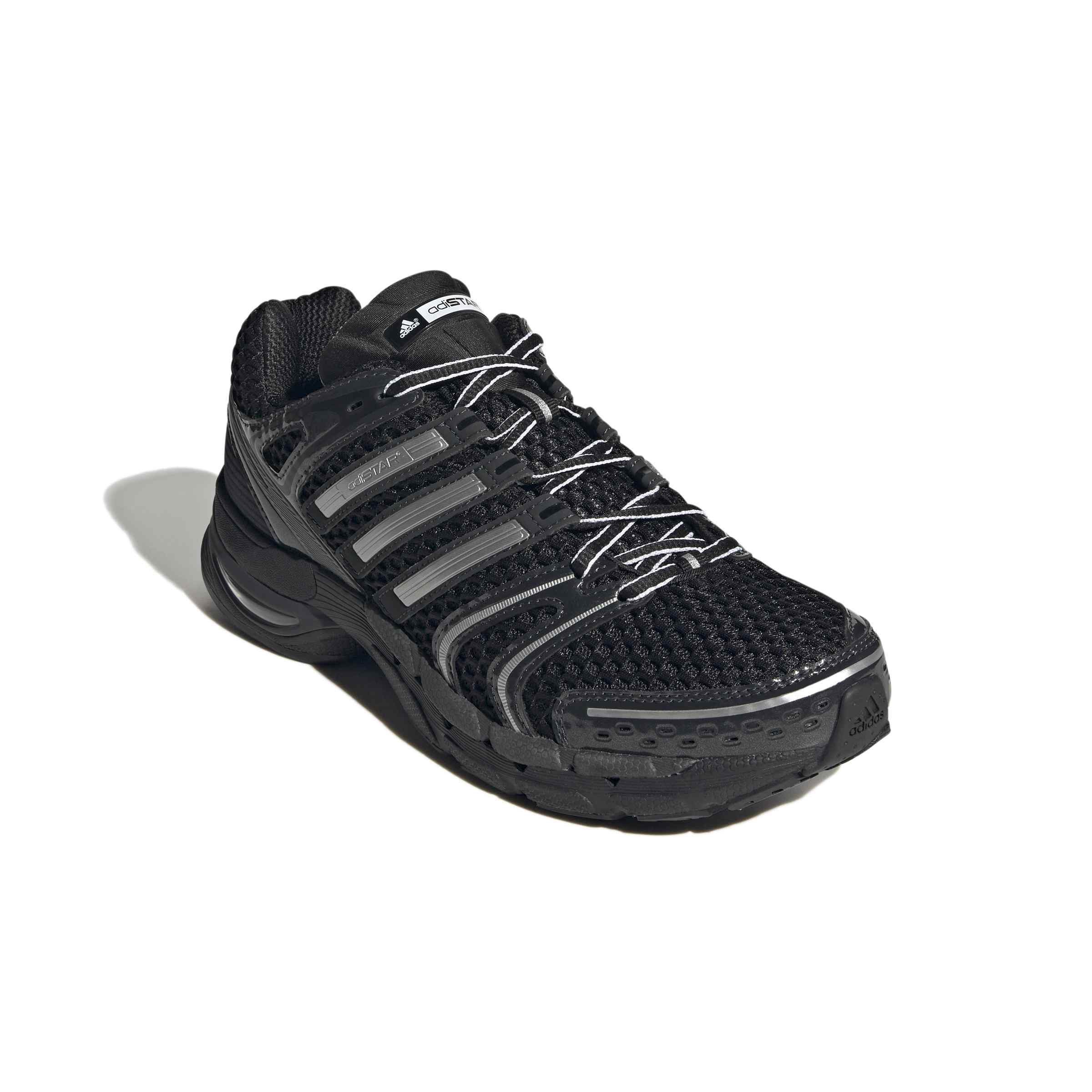 ADISTAR CONTROL 5 סניקרס