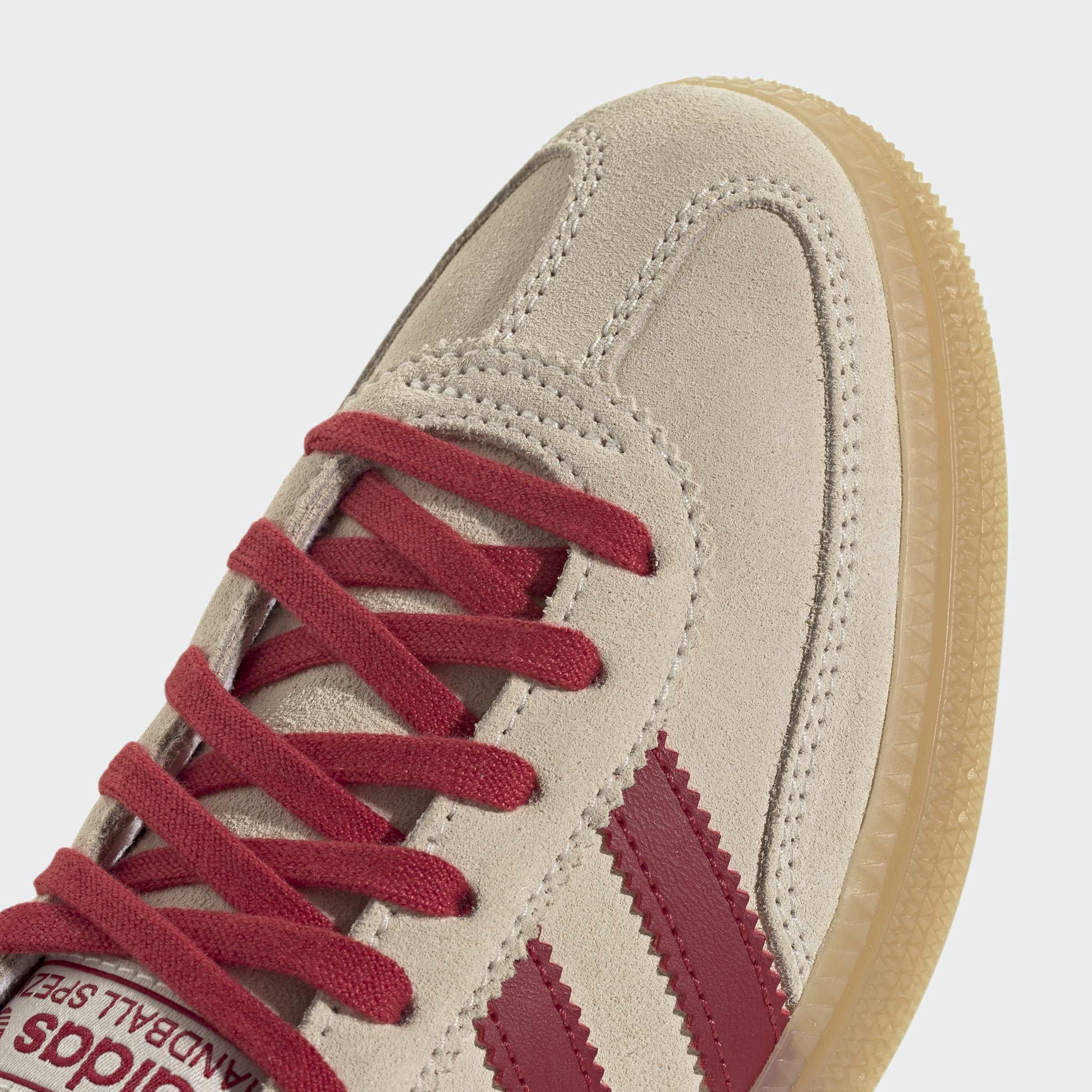 HANDBALL SPEZIAL סניקרס