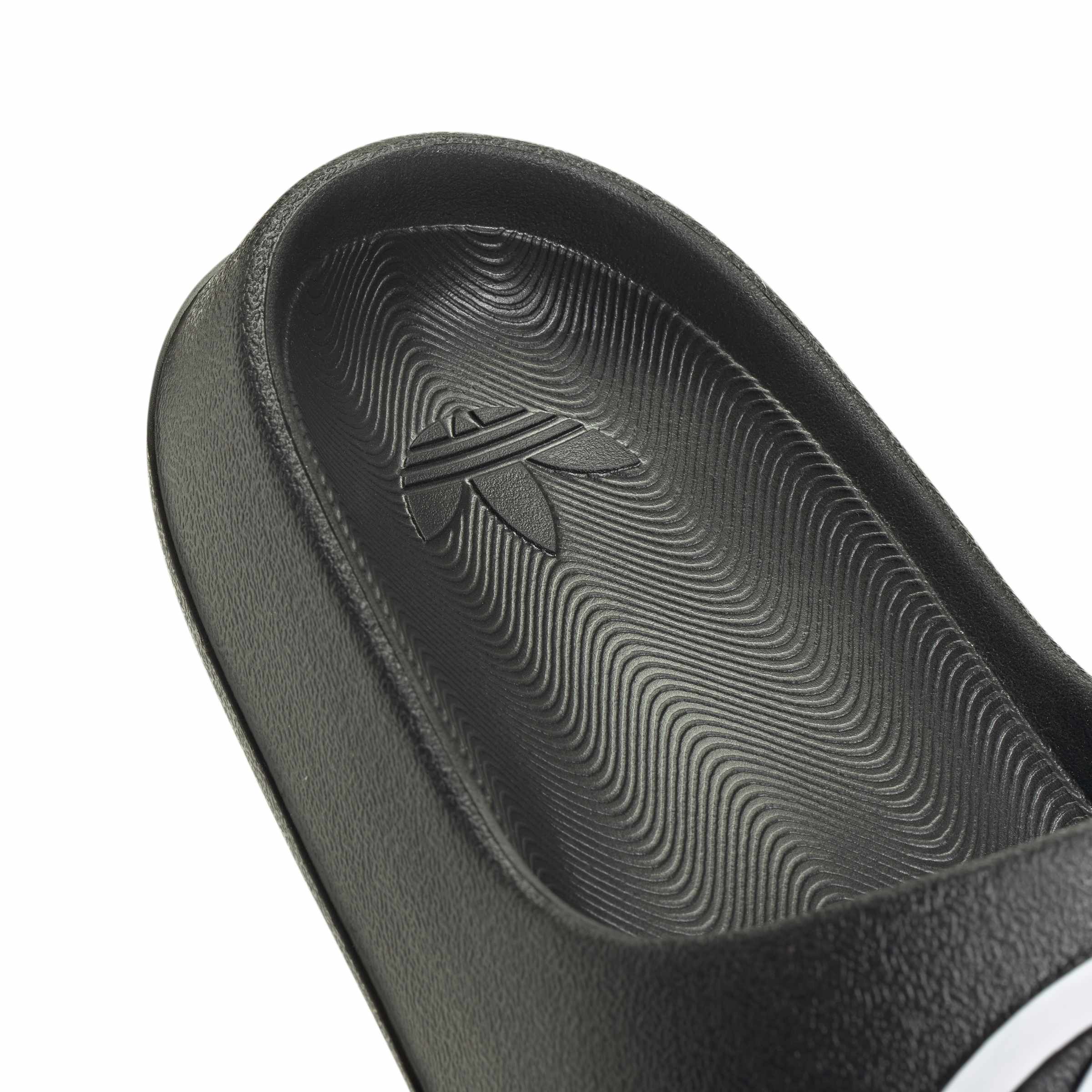 ADILETTE 00s כפכפי