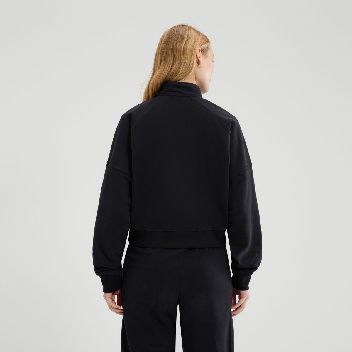 ESSENTIALS-CARRERA 1/4 ZIP סווטשירט