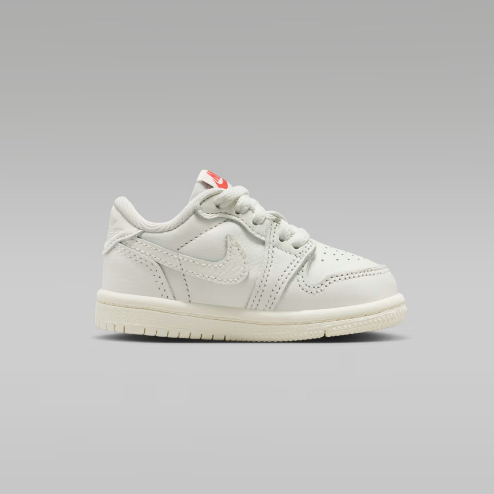 JORDAN 1 RETRO LOW סניקרס
