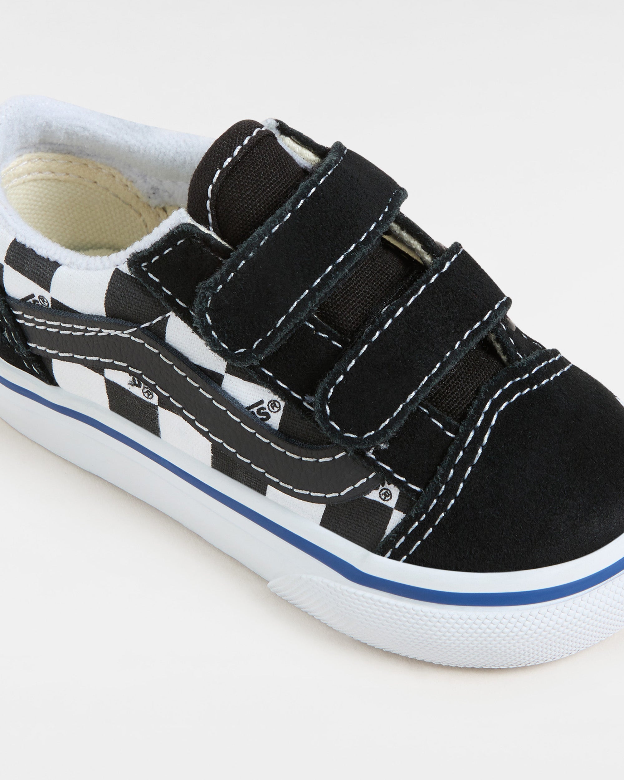 Old Skool V-סניקרס